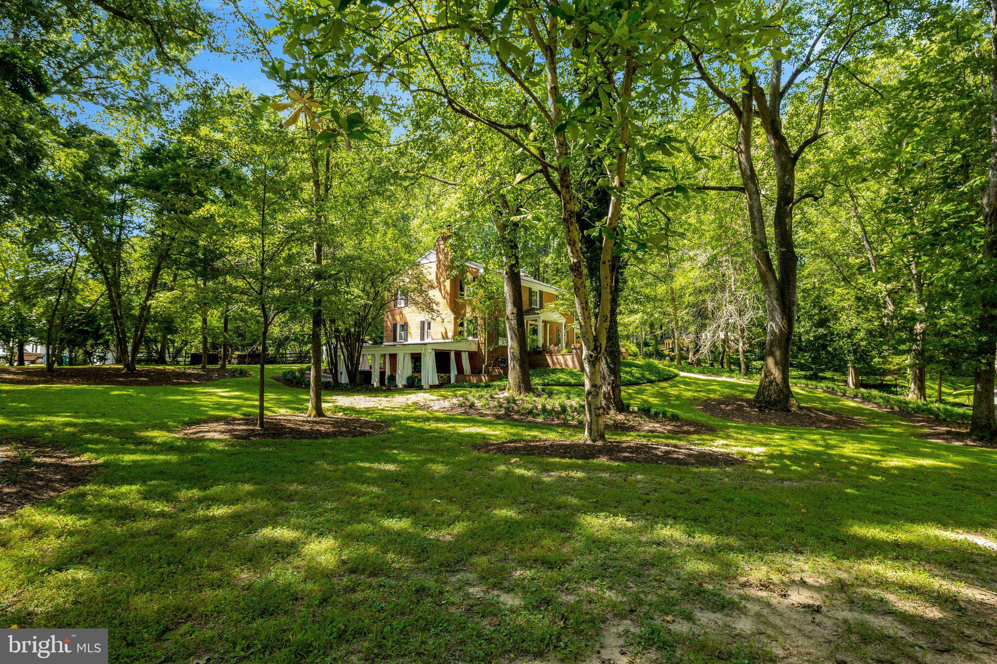 10015 SADDLE ROAD