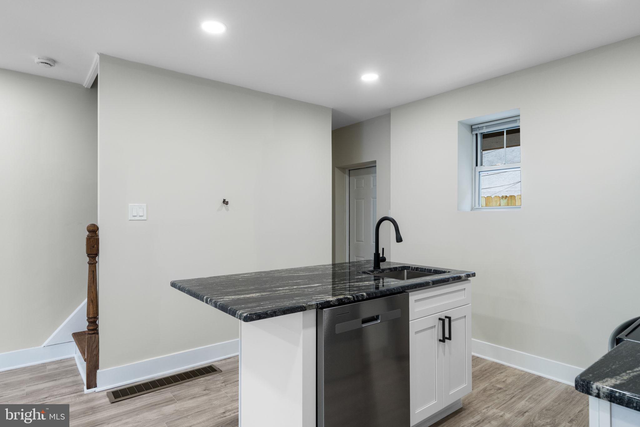 WEST POWELTON - Residential