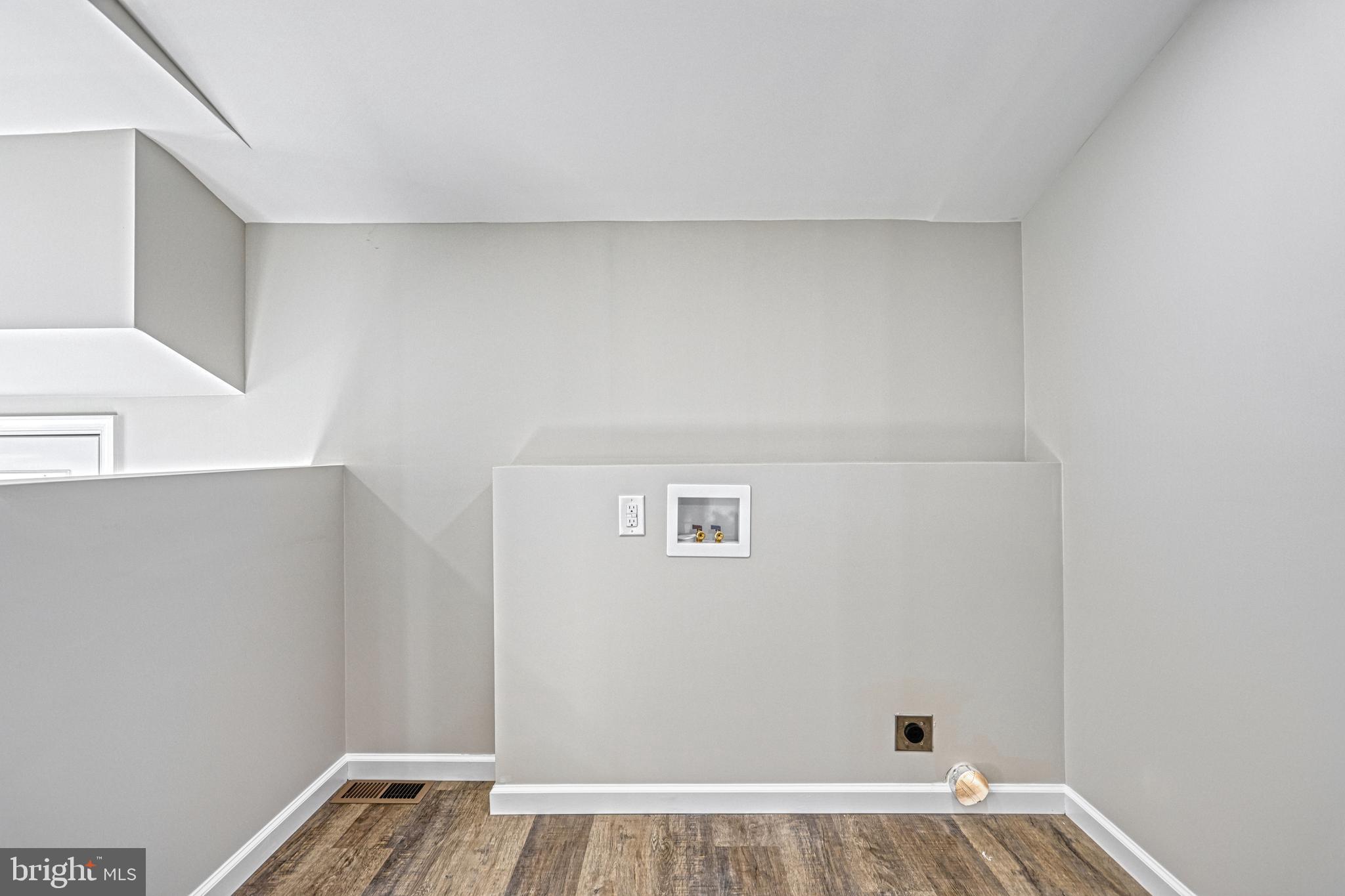 CARLISLE - Residential