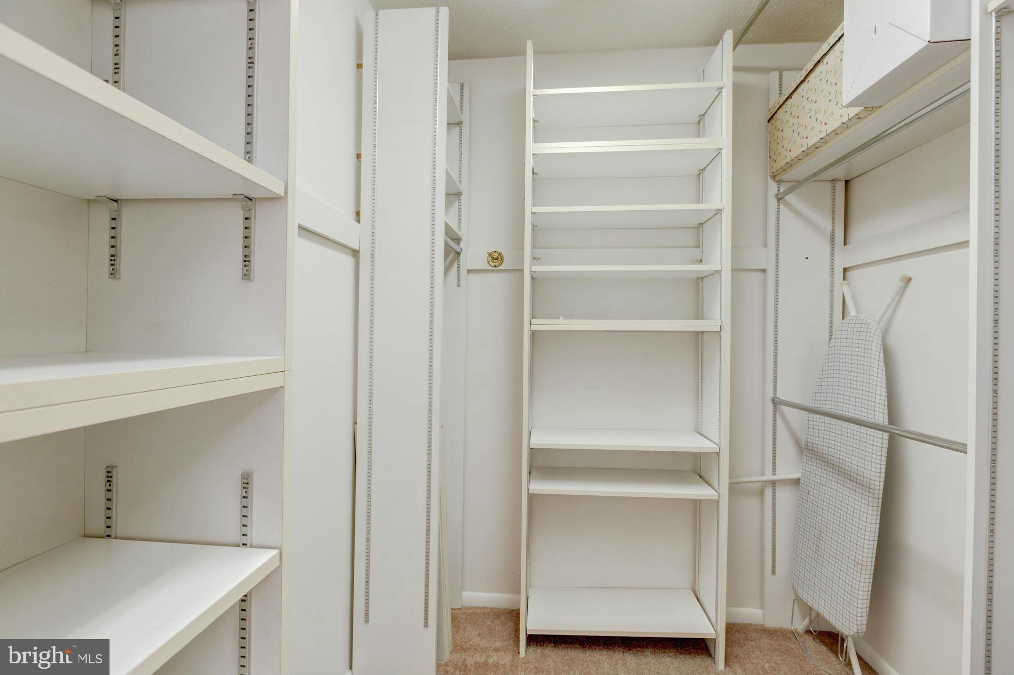 ALEXANDRIA HOUSE - Residential