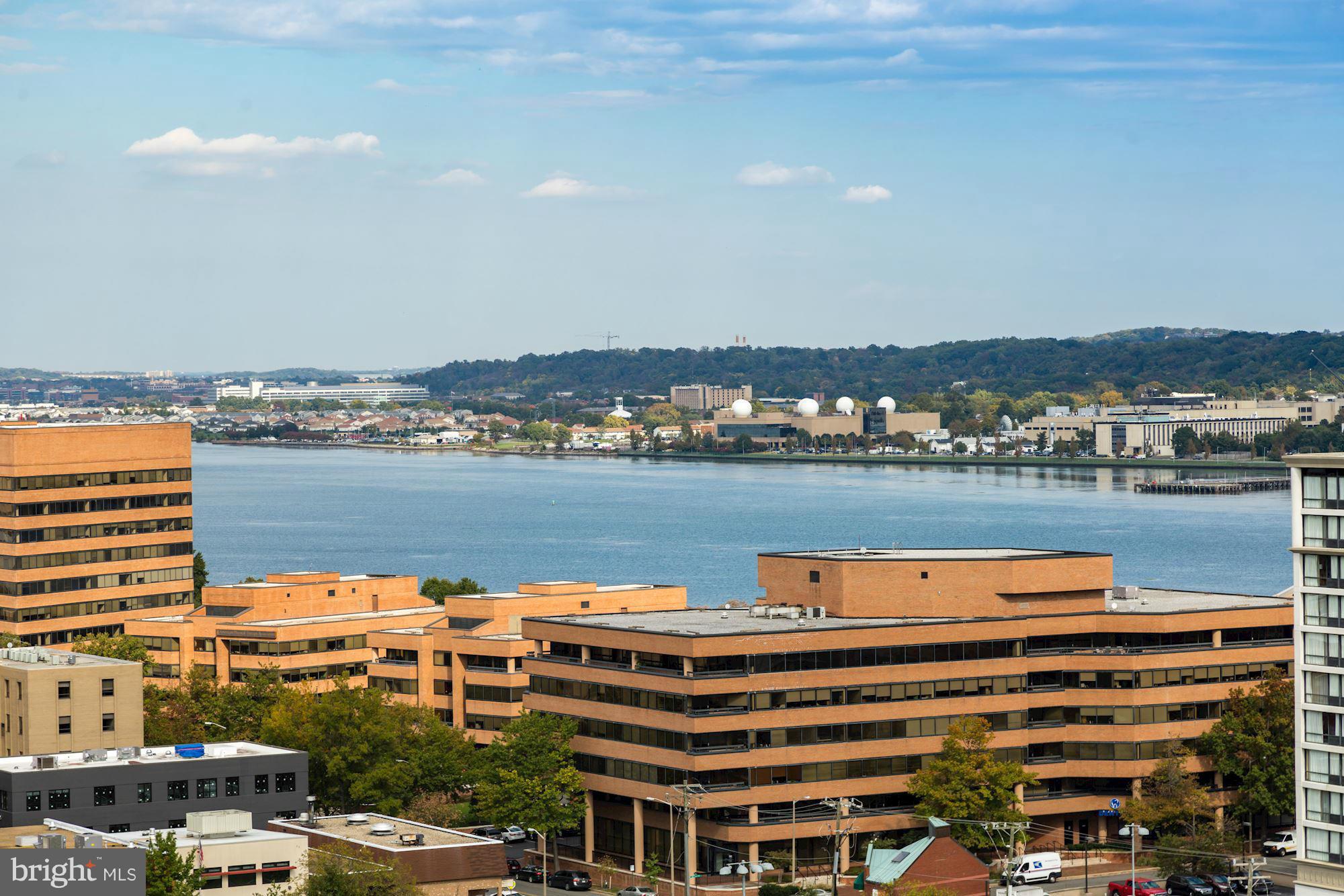 ALEXANDRIA HOUSE - Residential