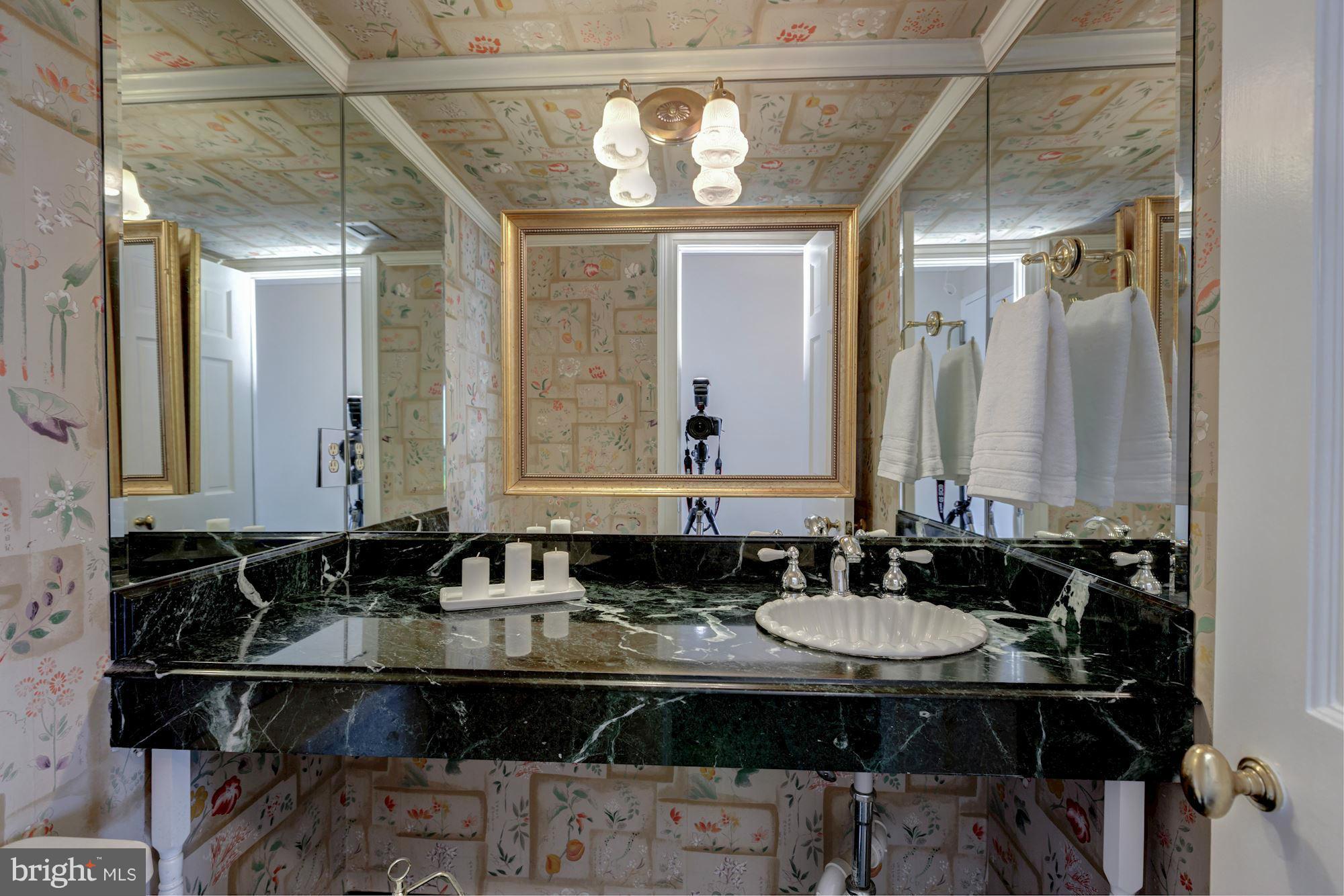 ALEXANDRIA HOUSE - Residential