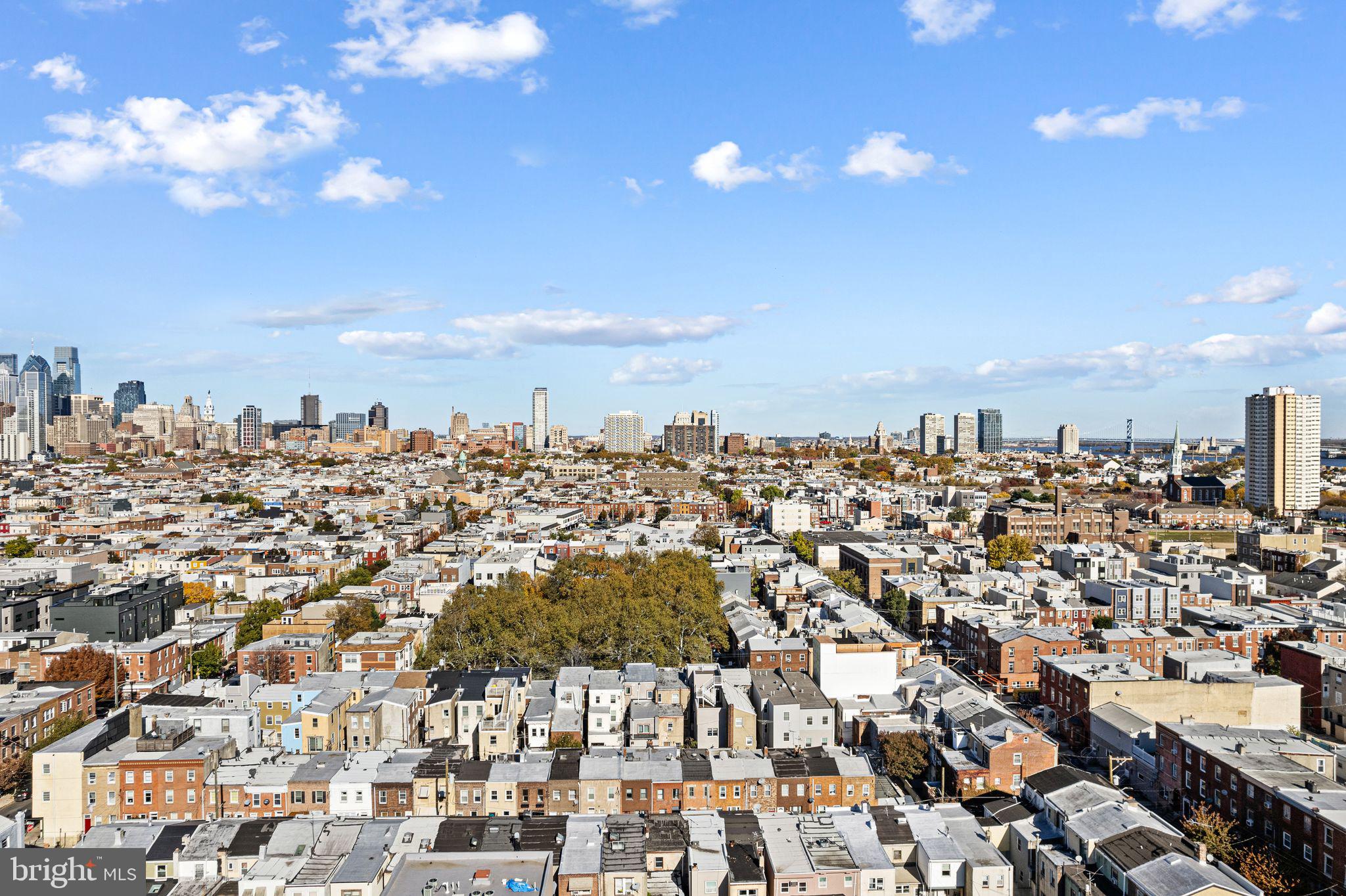 PASSYUNK SQUARE - Residential
