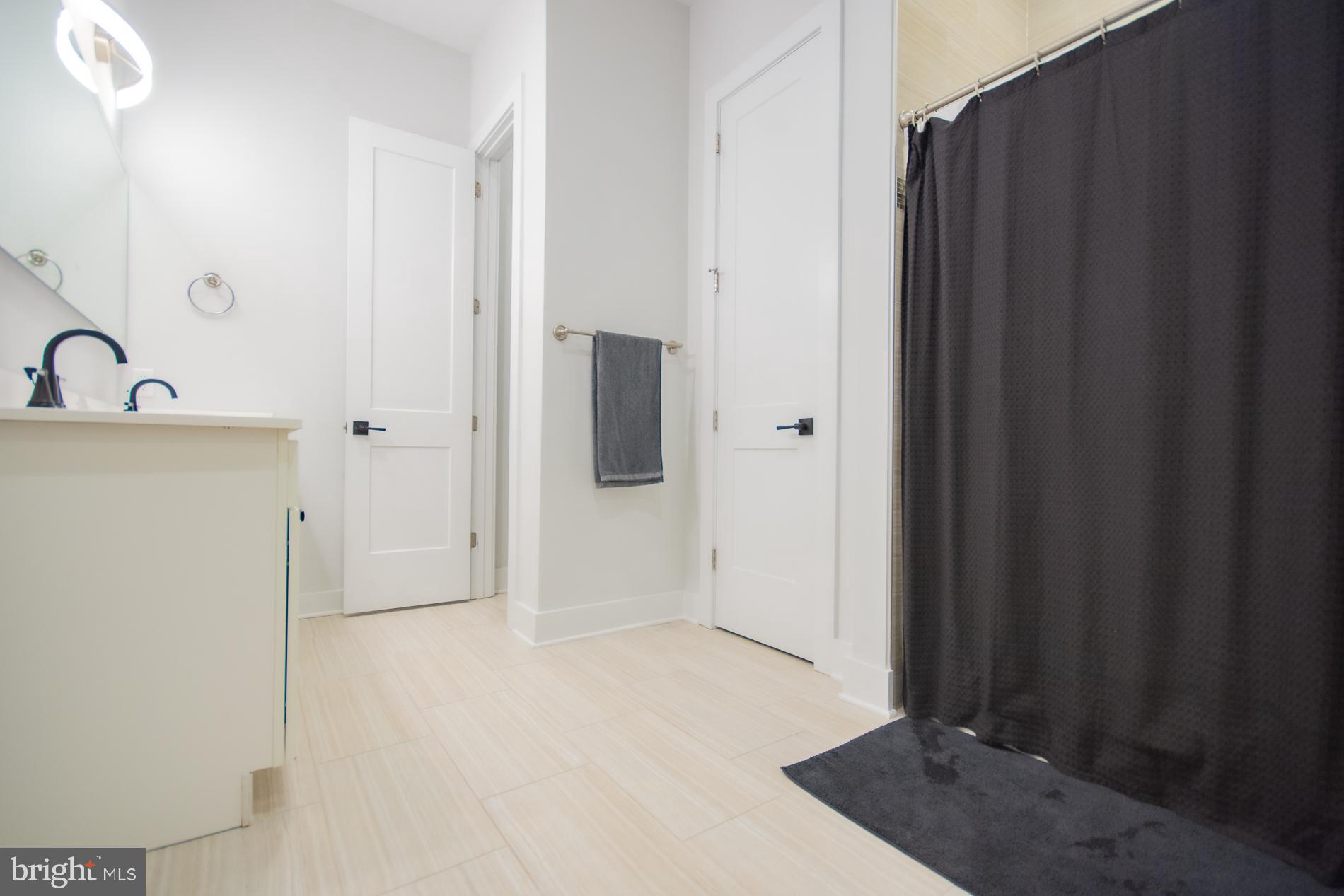 THISTLE LANDING - Residential