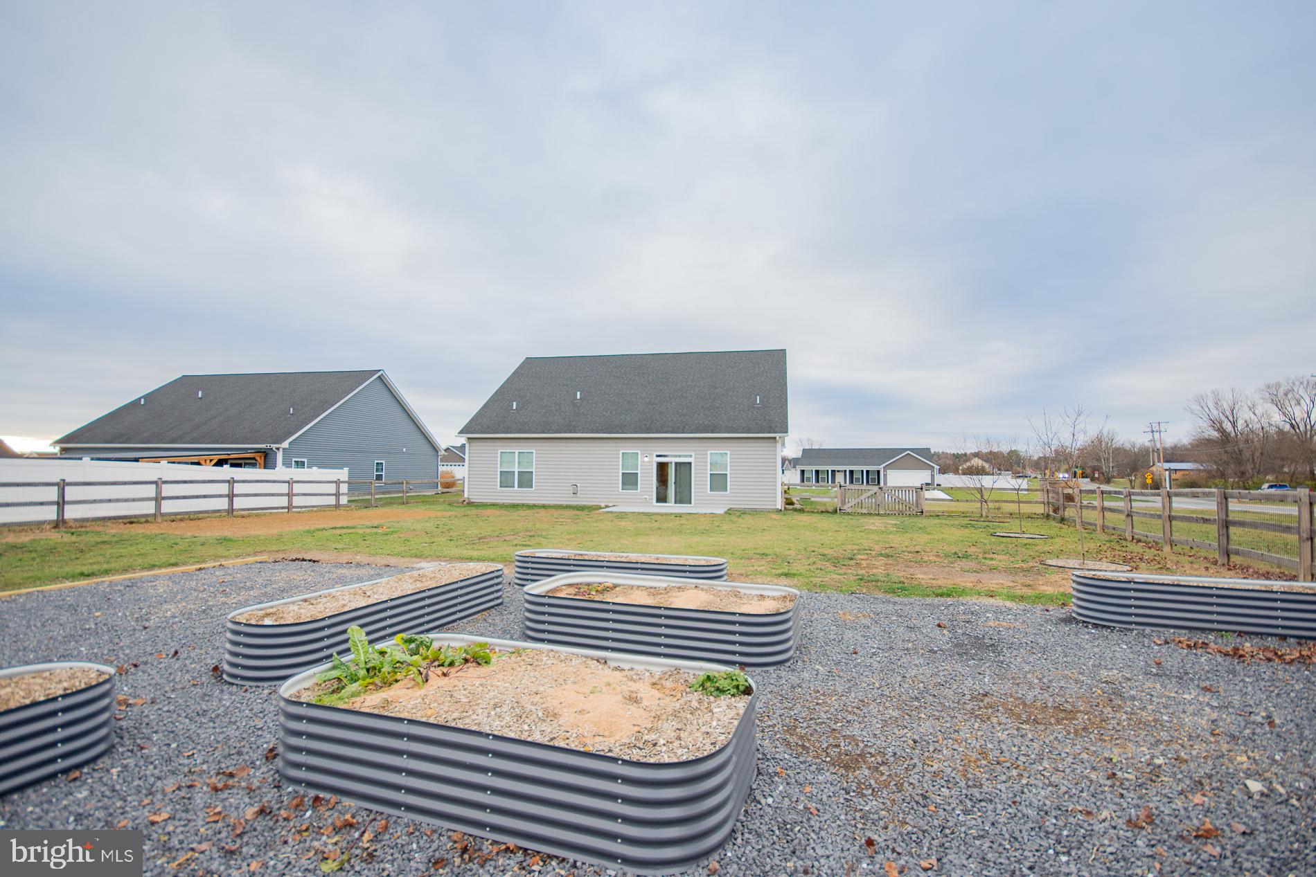 THISTLE LANDING - Residential