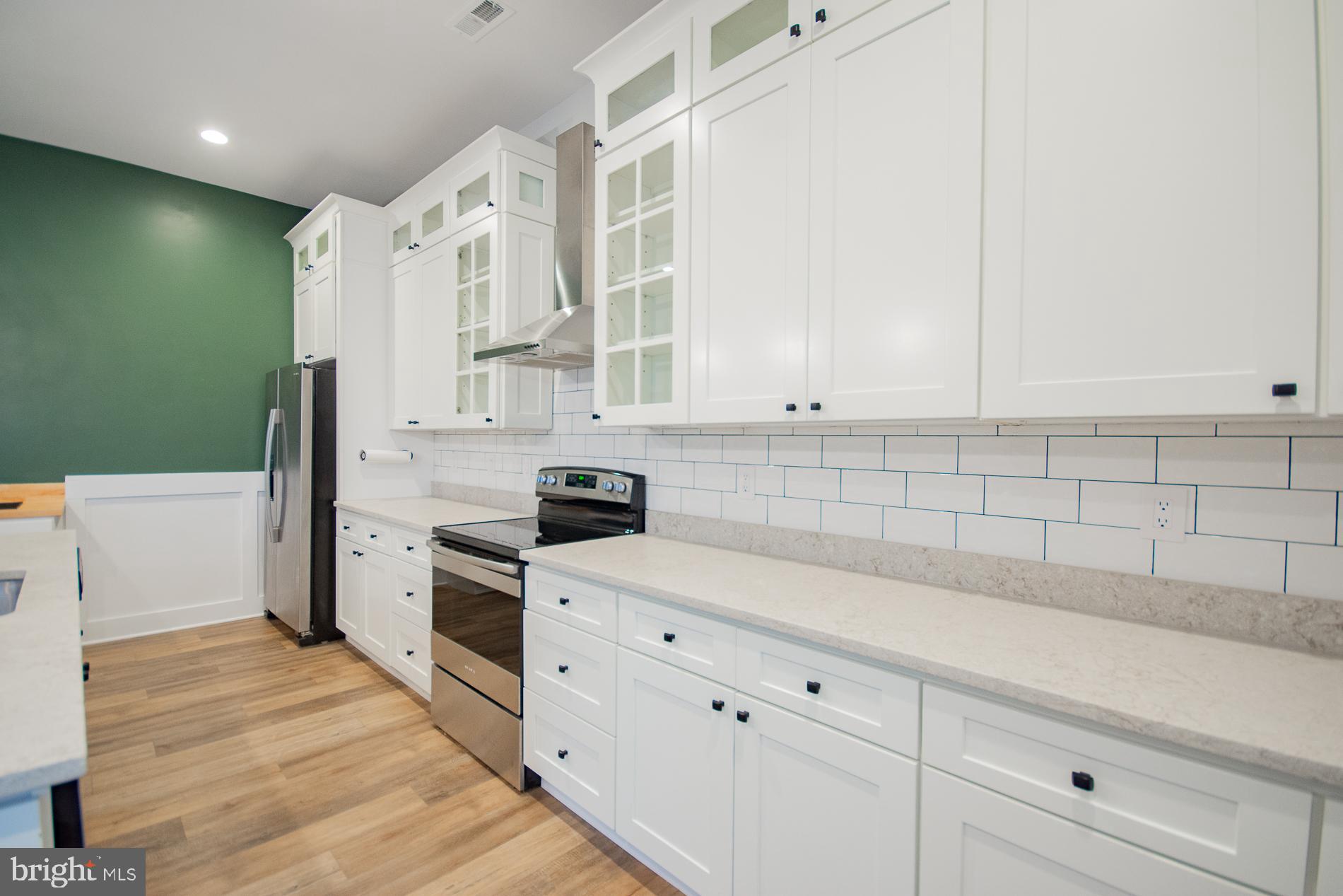 THISTLE LANDING - Residential