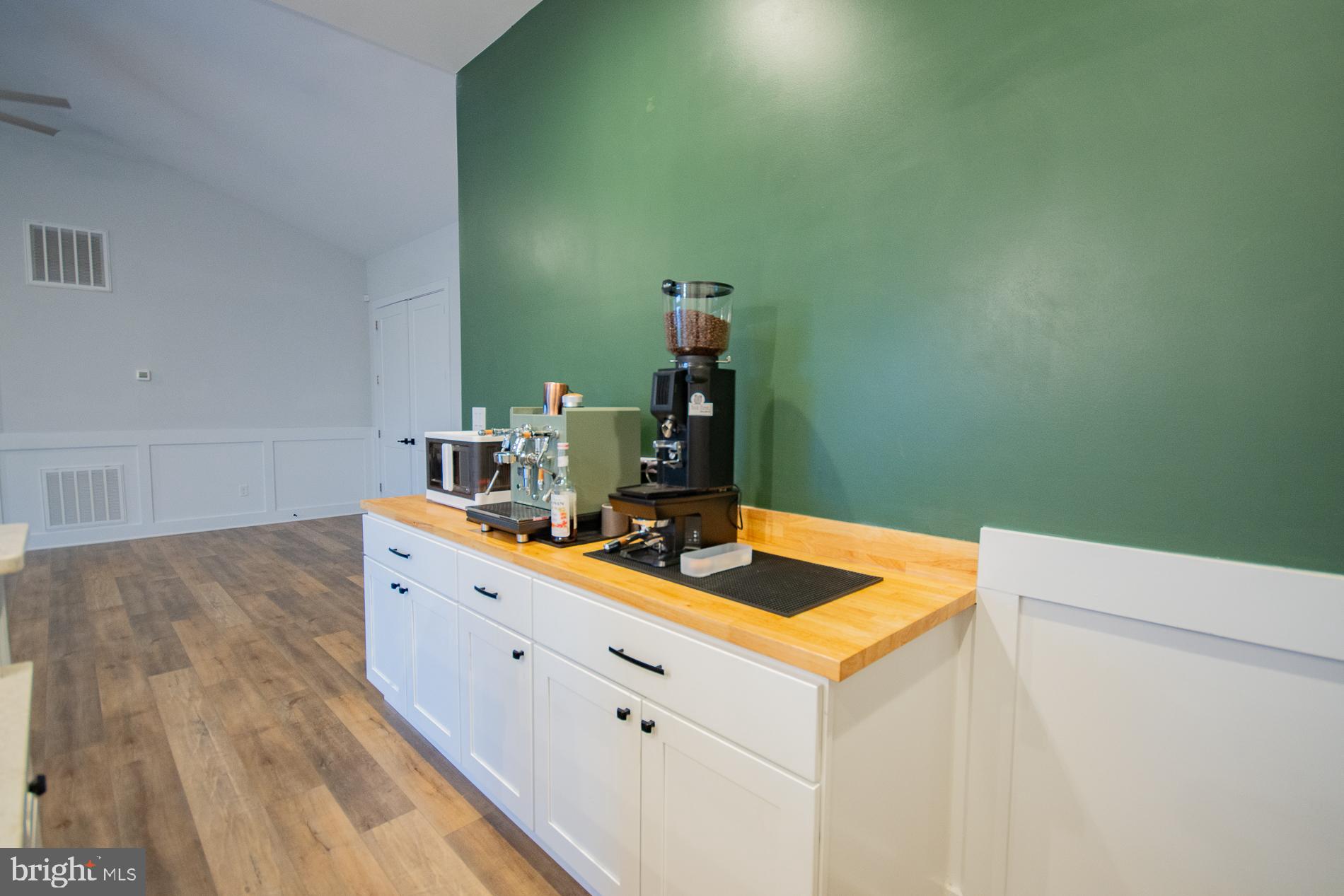 THISTLE LANDING - Residential