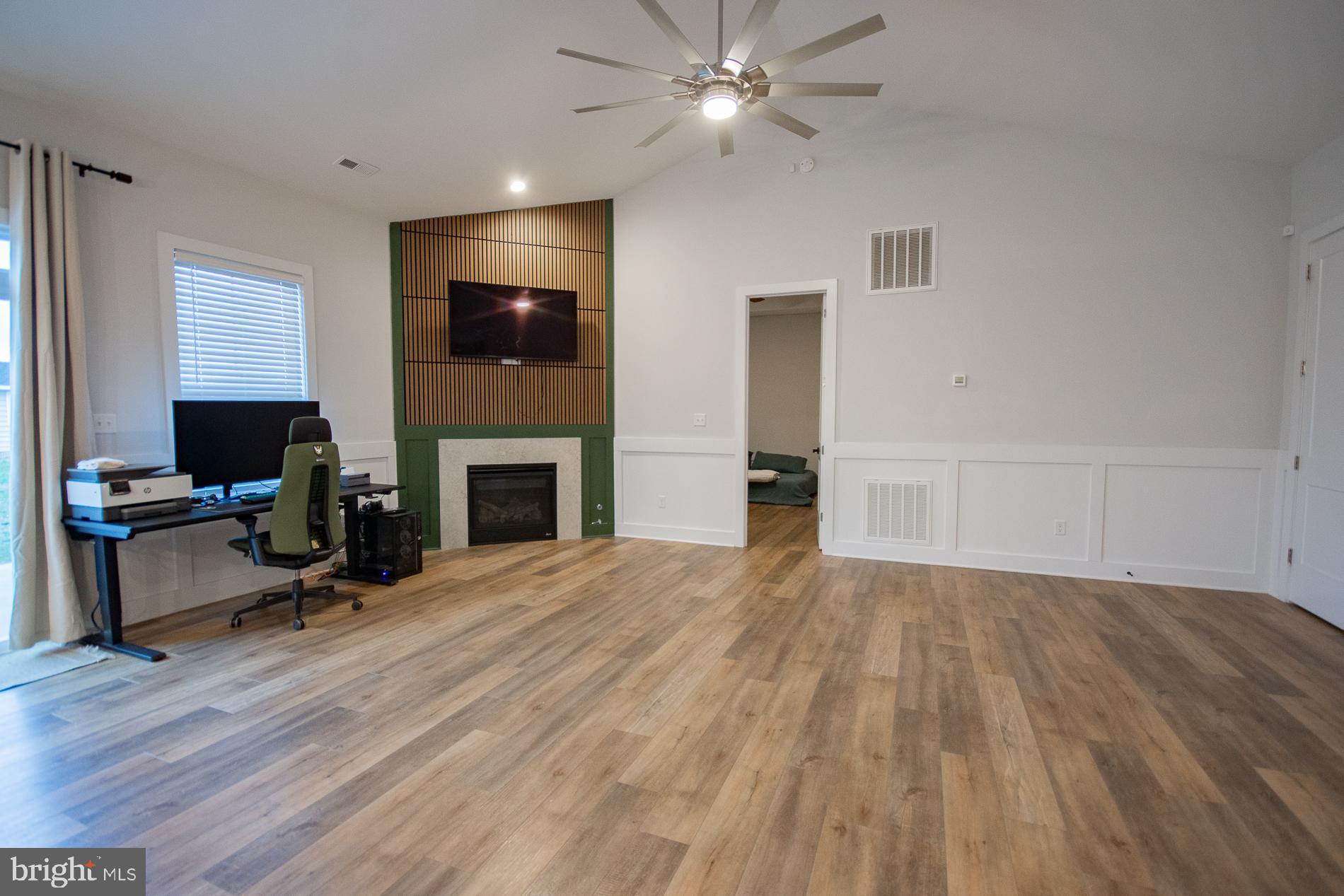 THISTLE LANDING - Residential