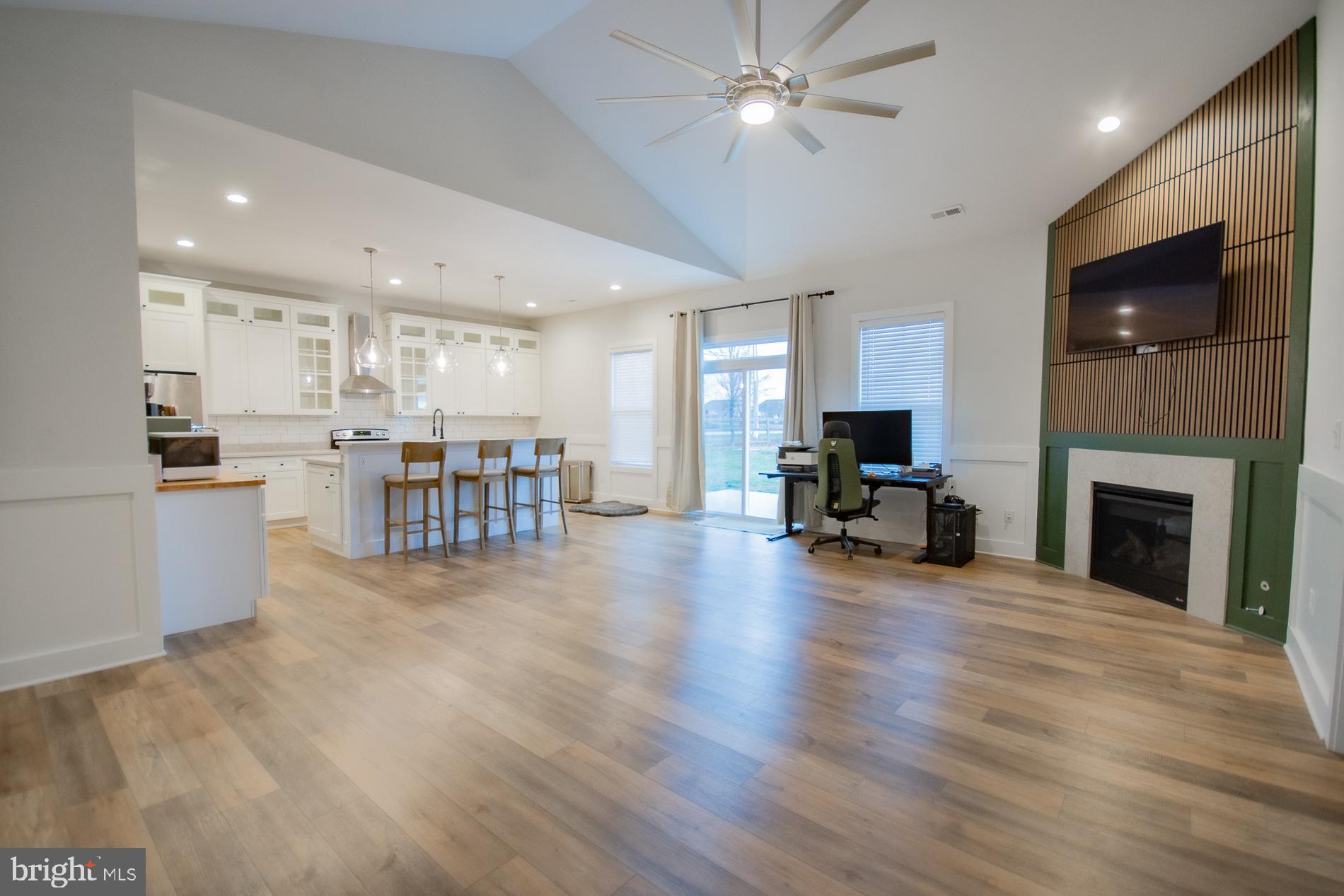 THISTLE LANDING - Residential