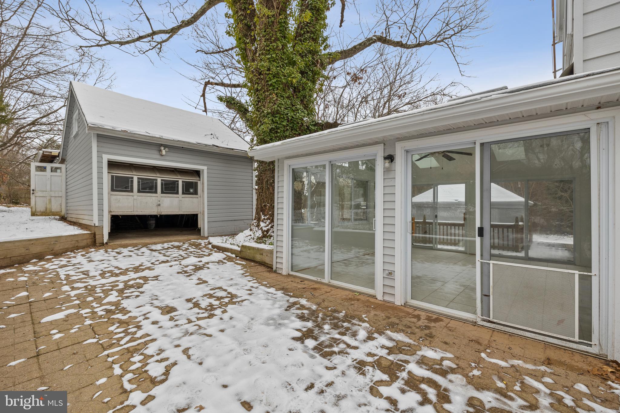 AGNEW FARMS - Residential Lease