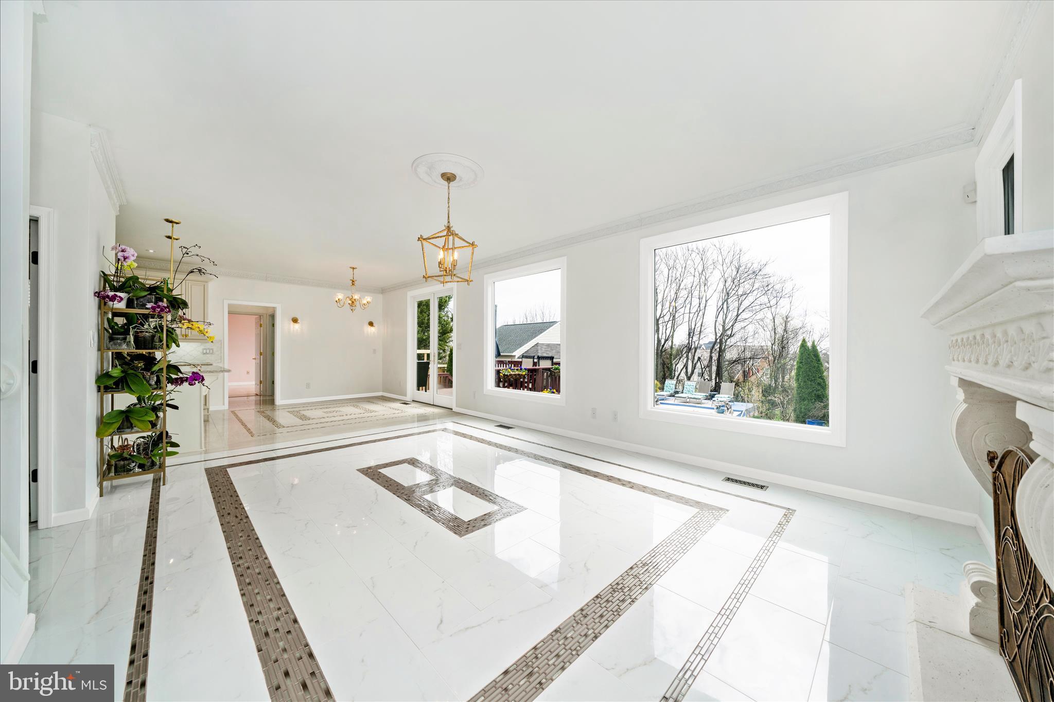 DAMASCUS OUTSIDE - Residential