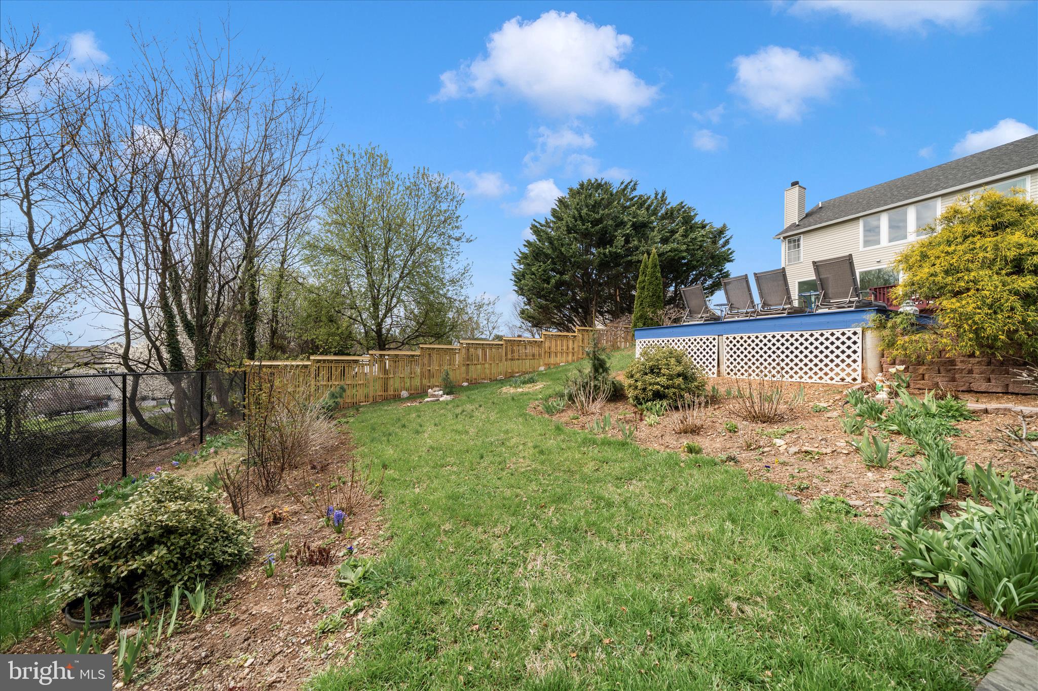 DAMASCUS OUTSIDE - Residential