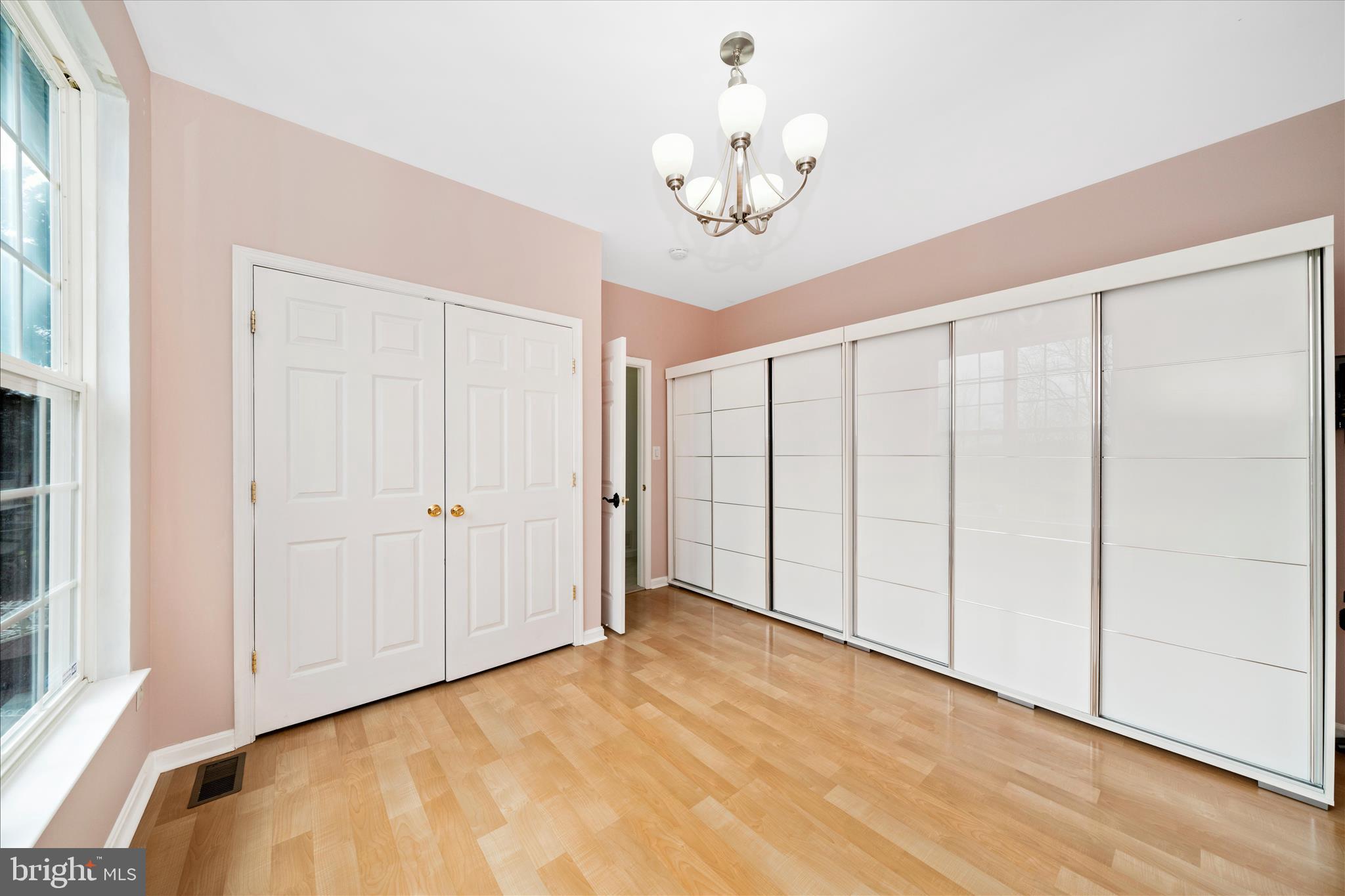 DAMASCUS OUTSIDE - Residential