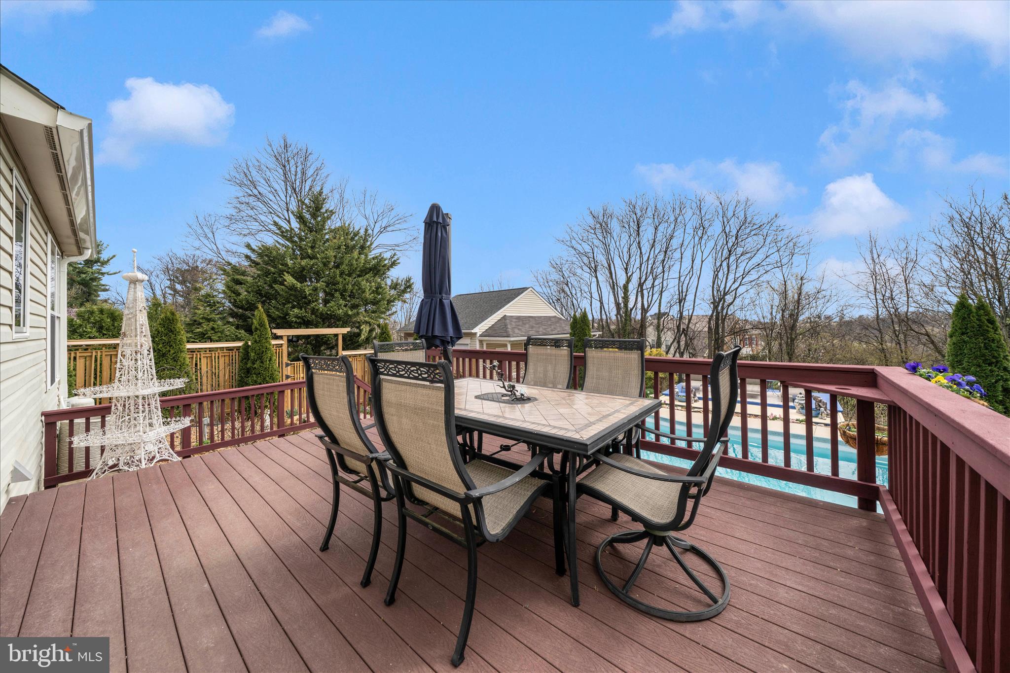 DAMASCUS OUTSIDE - Residential