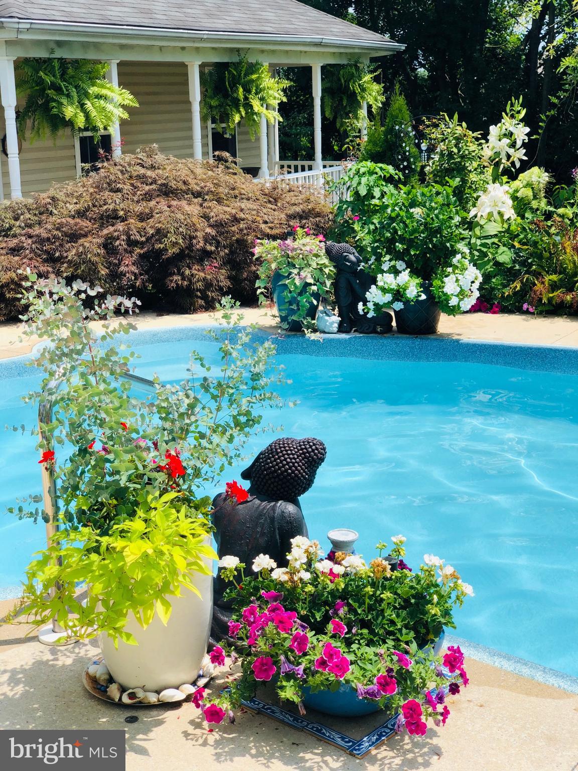 DAMASCUS OUTSIDE - Residential