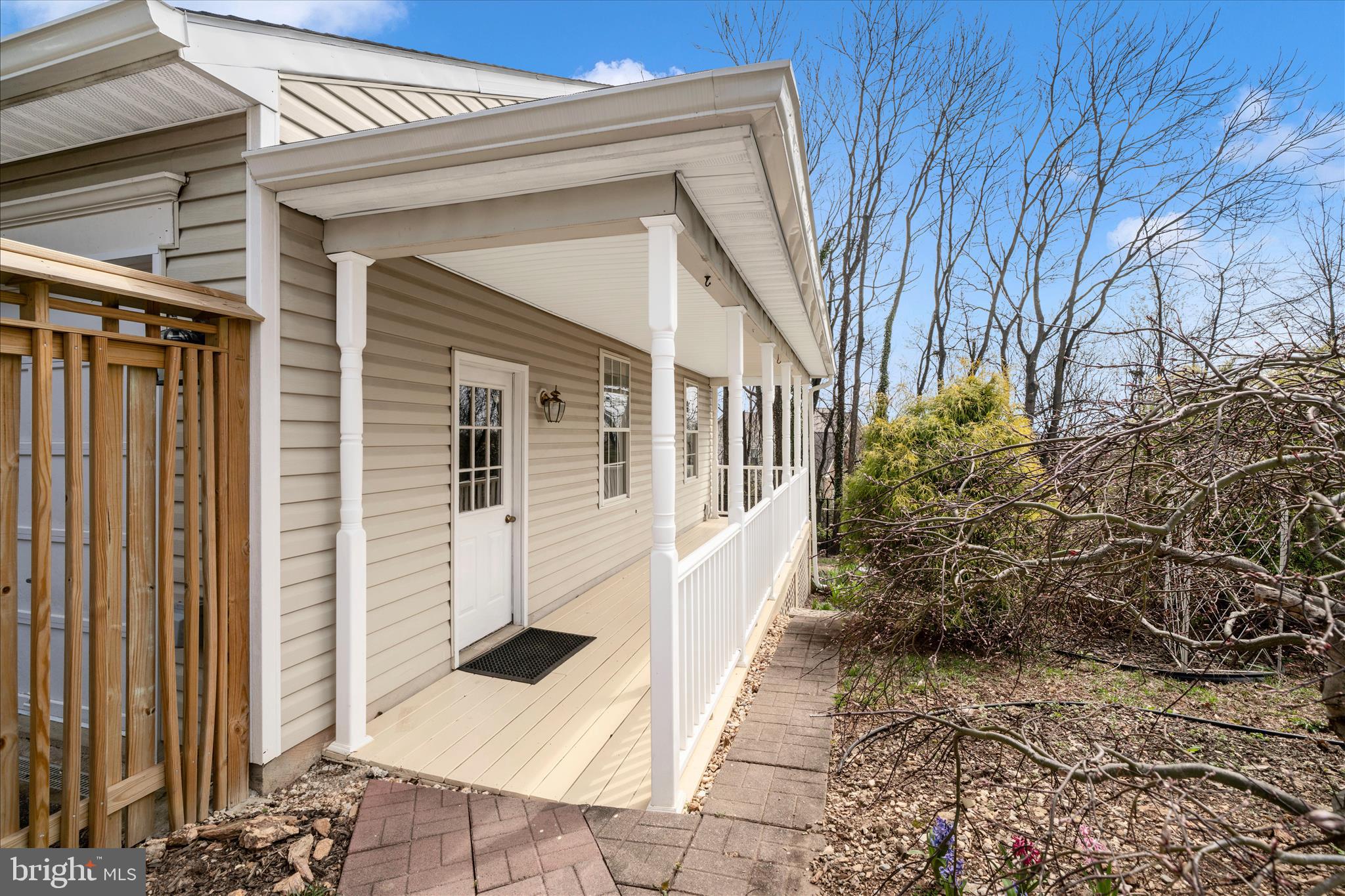 DAMASCUS OUTSIDE - Residential