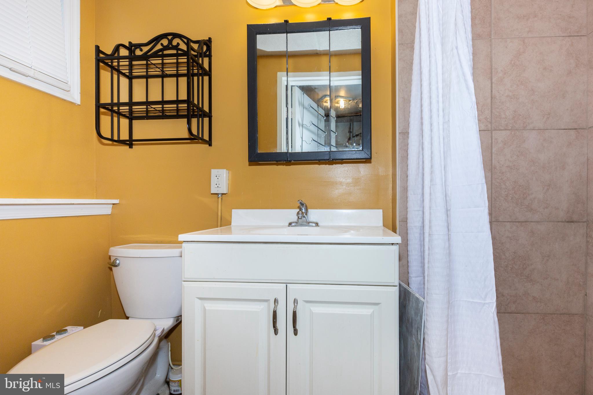 SUNNYBROOK FARMS - Residential