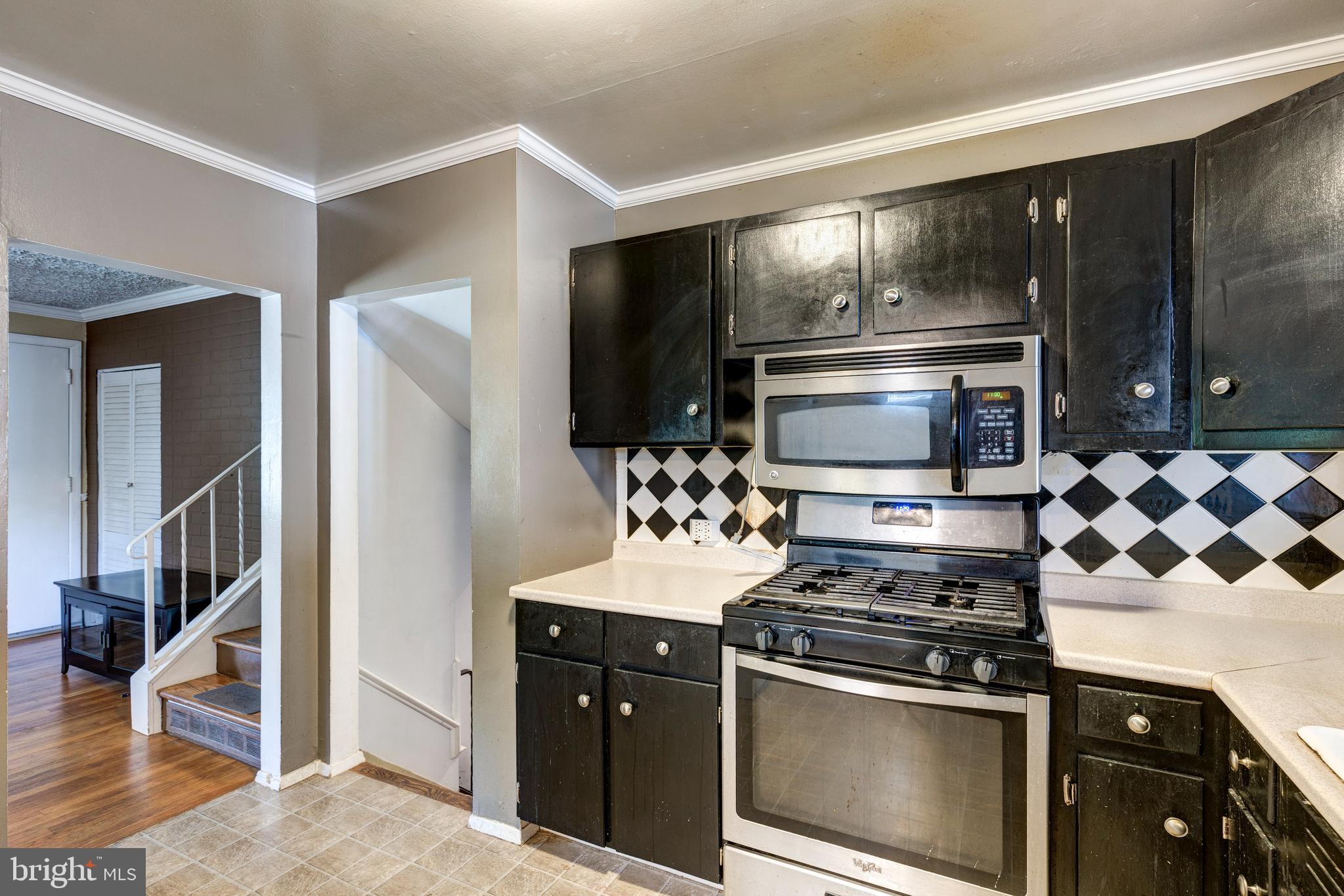 SUNNYBROOK FARMS - Residential