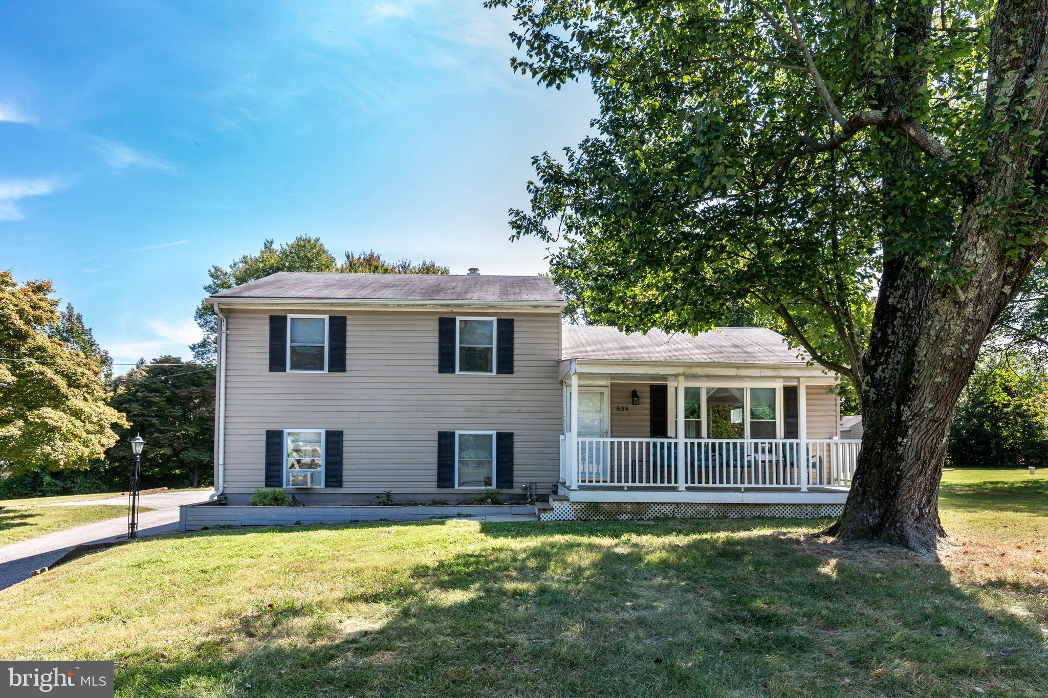 SUNNYBROOK FARMS - Residential