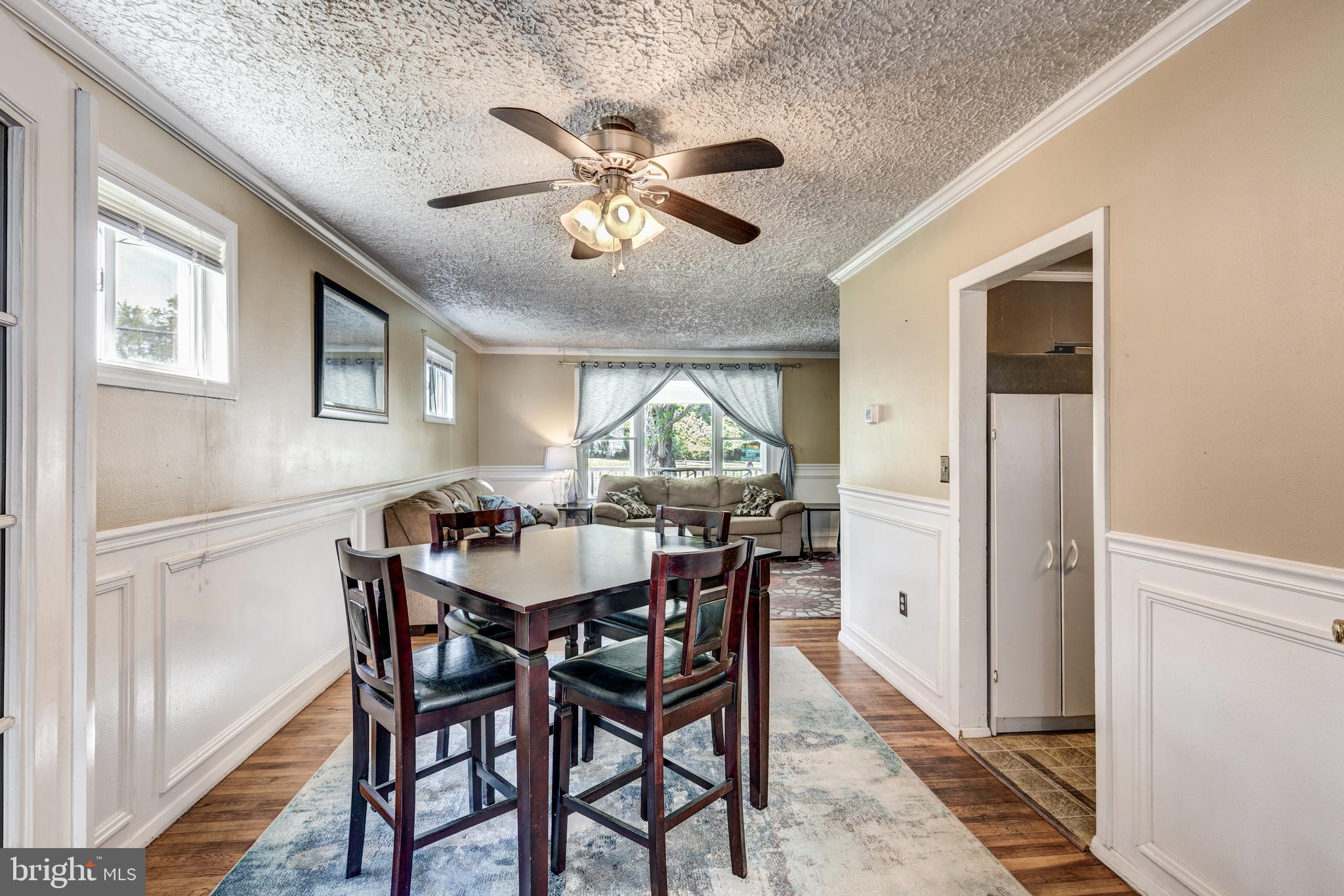 SUNNYBROOK FARMS - Residential