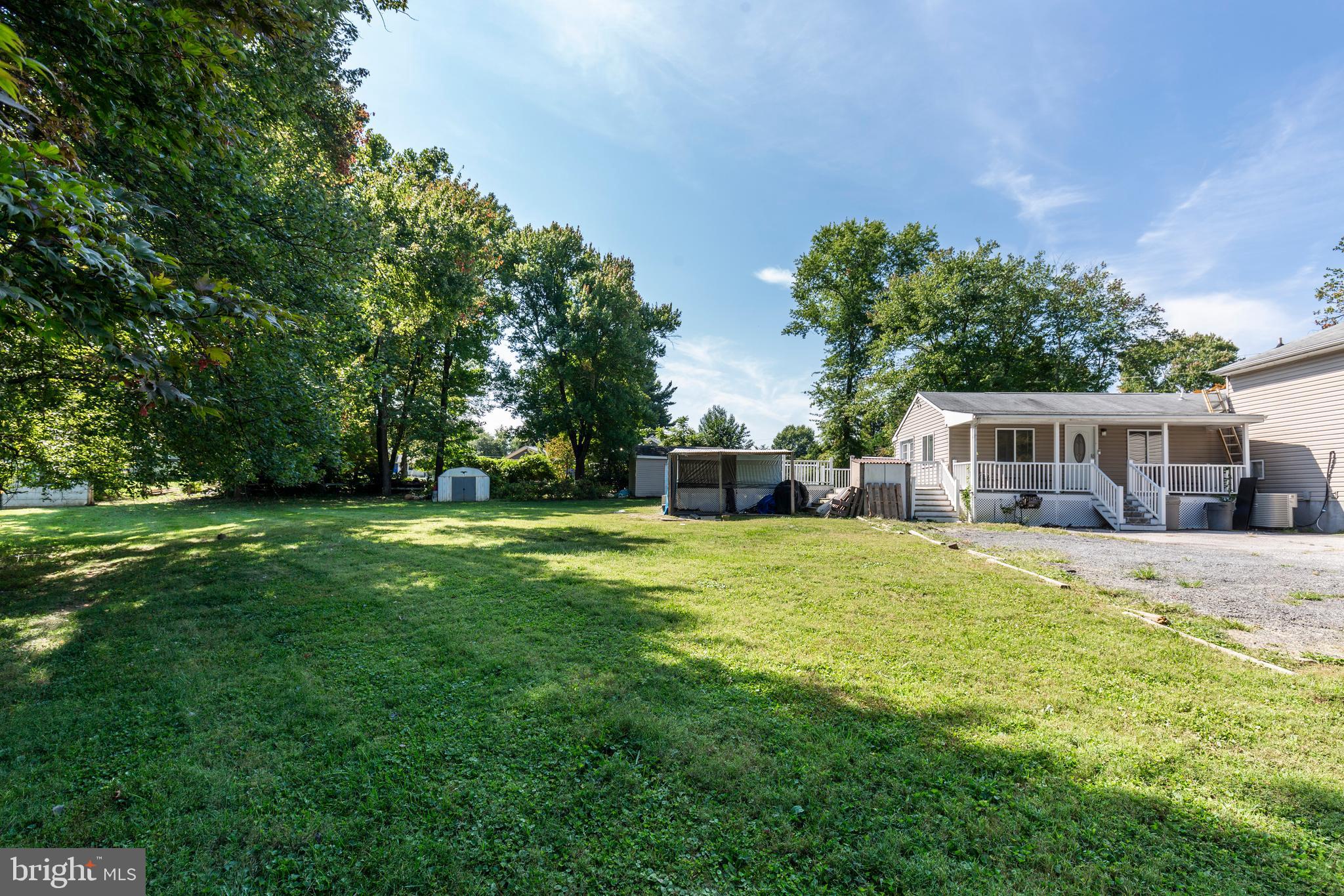 SUNNYBROOK FARMS - Residential