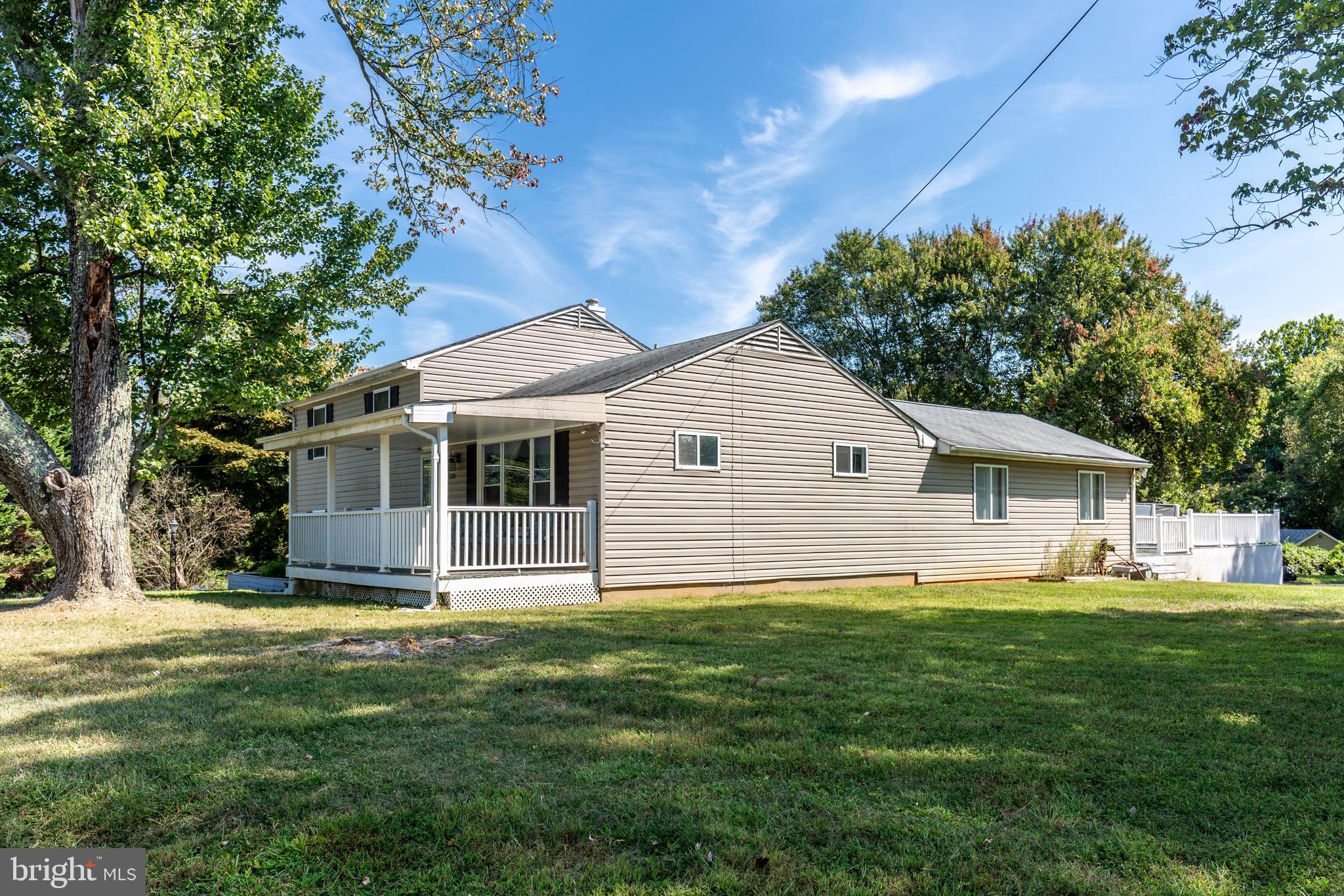 SUNNYBROOK FARMS - Residential
