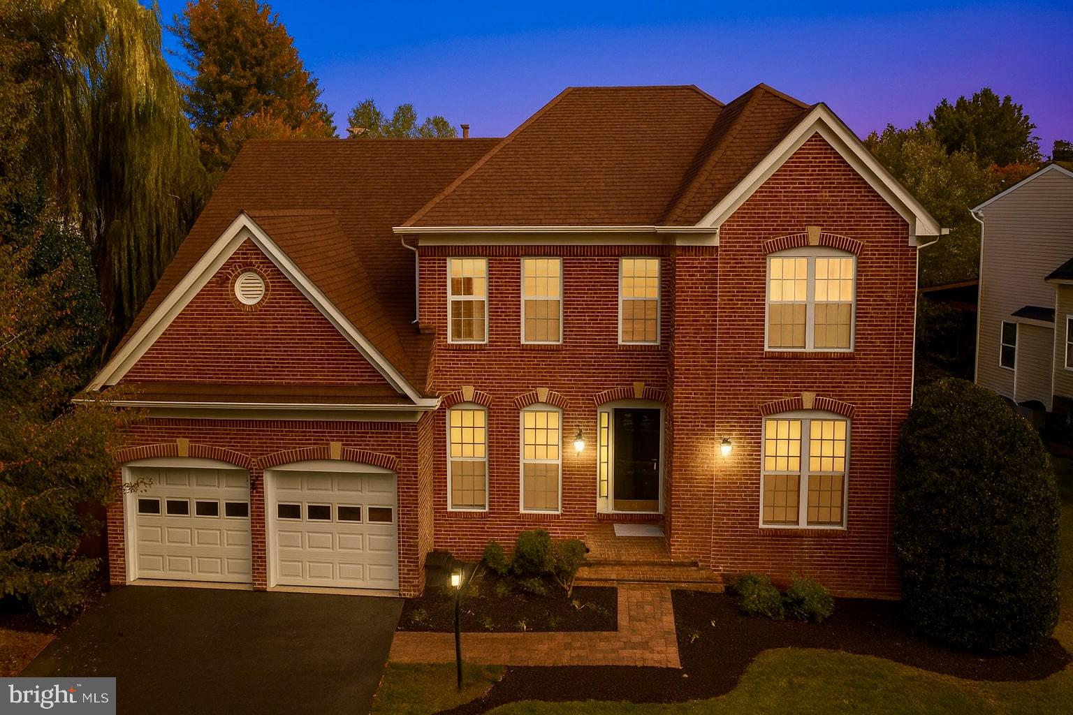 SYCAMORE LAKES - Residential Lease