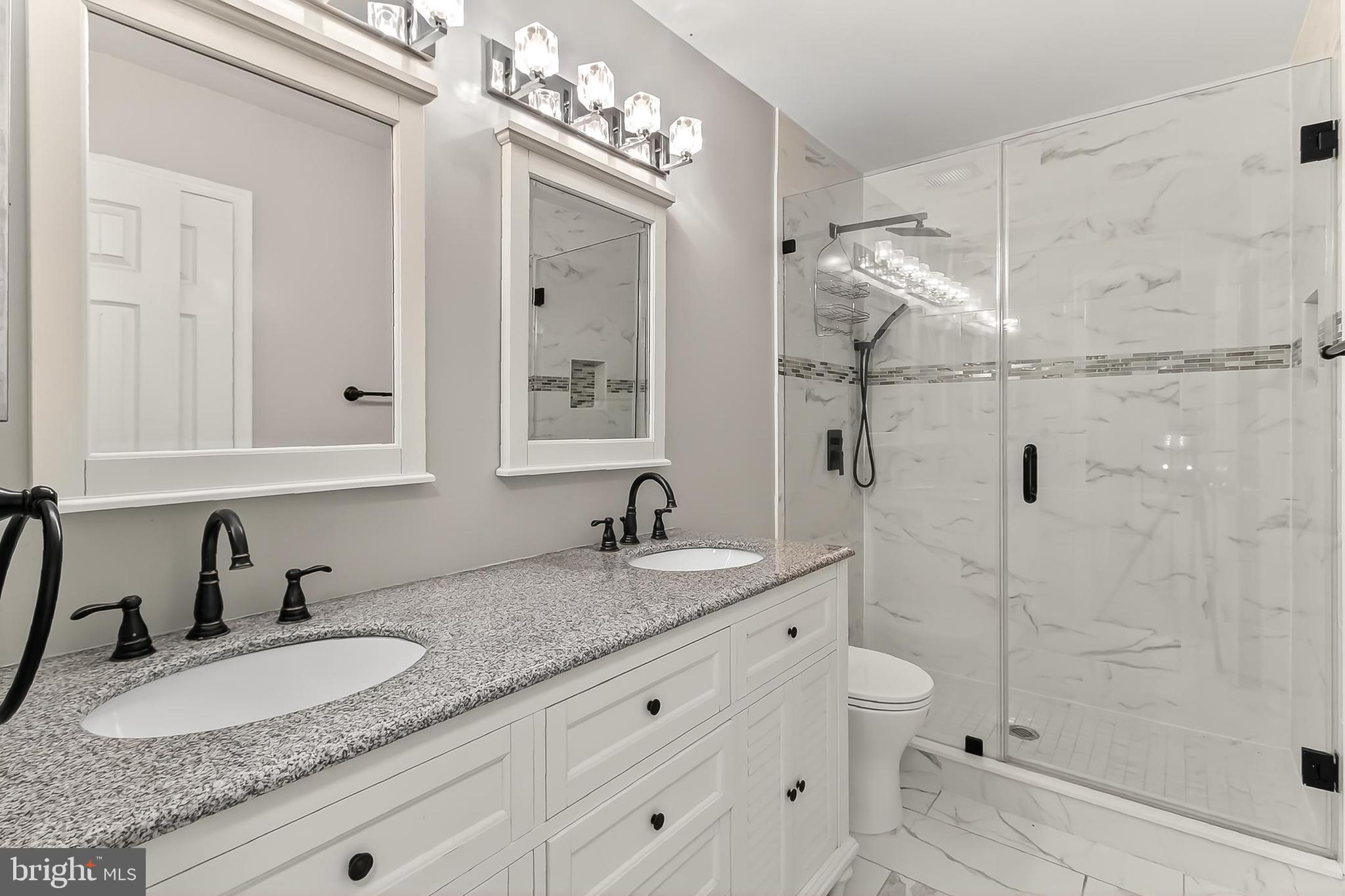 SYCAMORE LAKES - Residential Lease