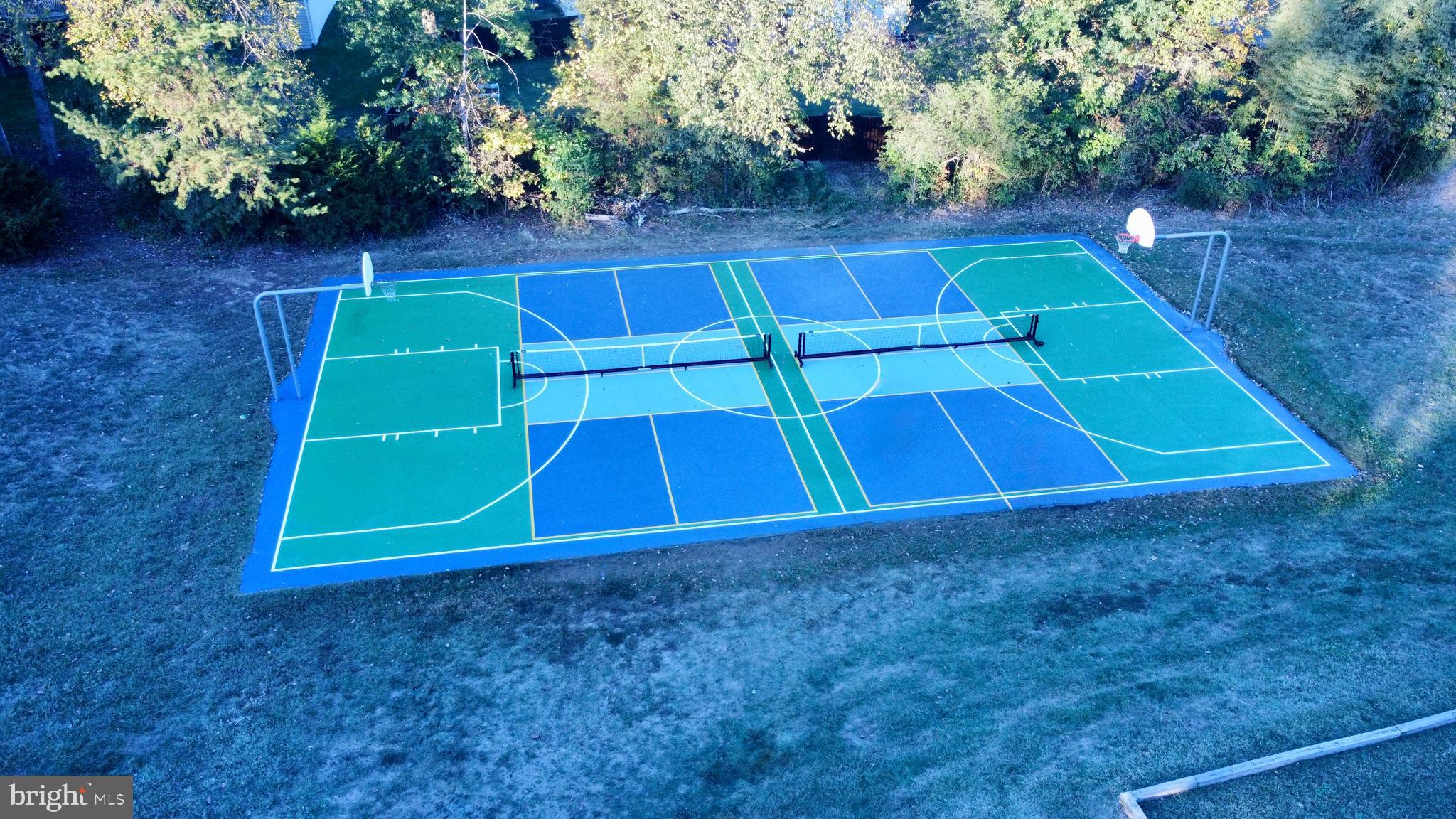 SYCAMORE LAKES - Residential Lease