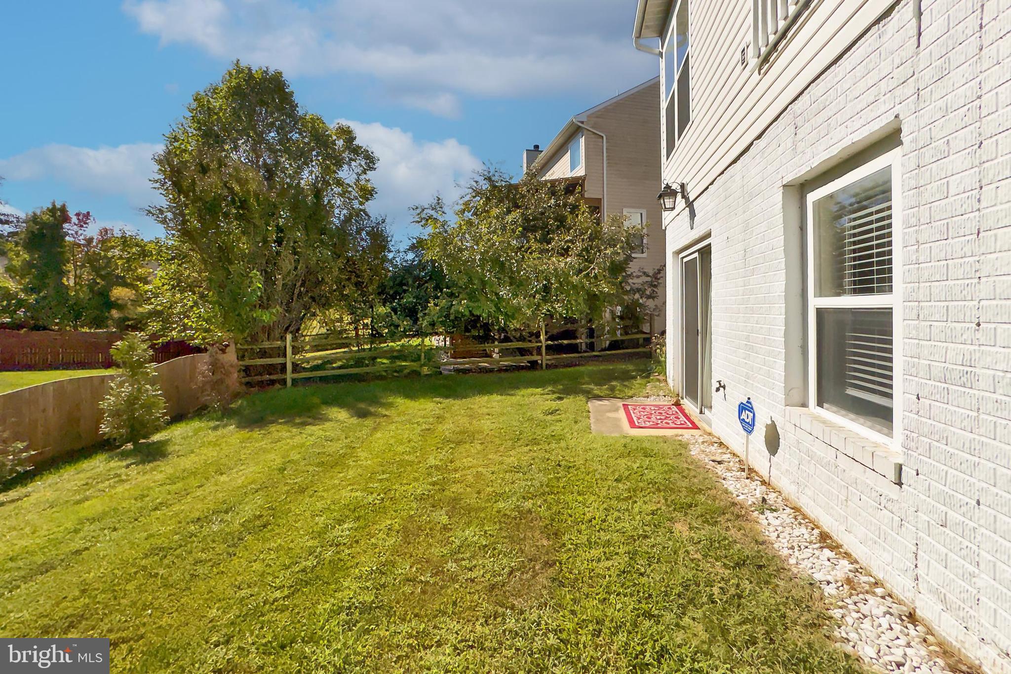 SYCAMORE LAKES - Residential Lease