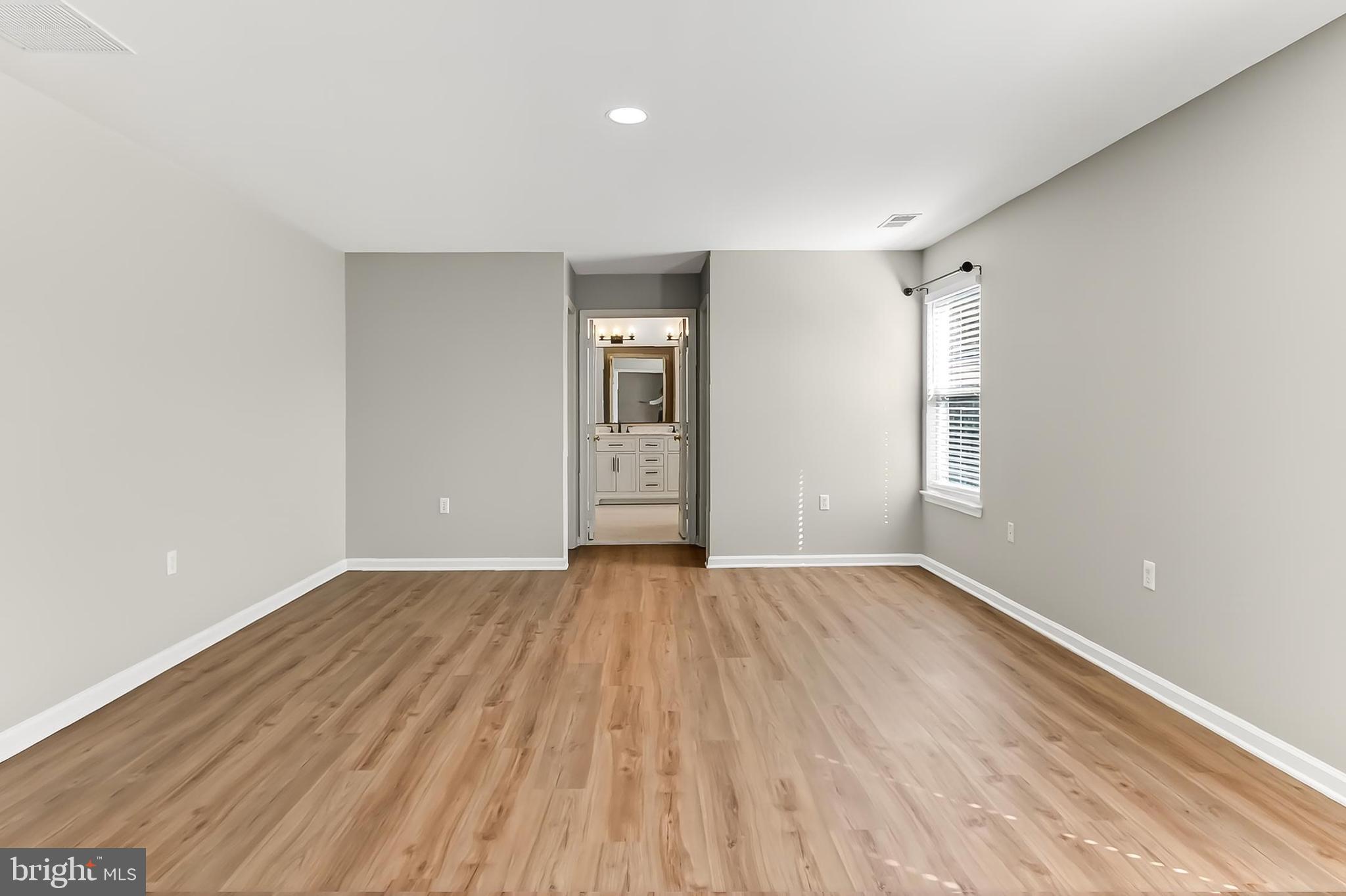 SYCAMORE LAKES - Residential Lease