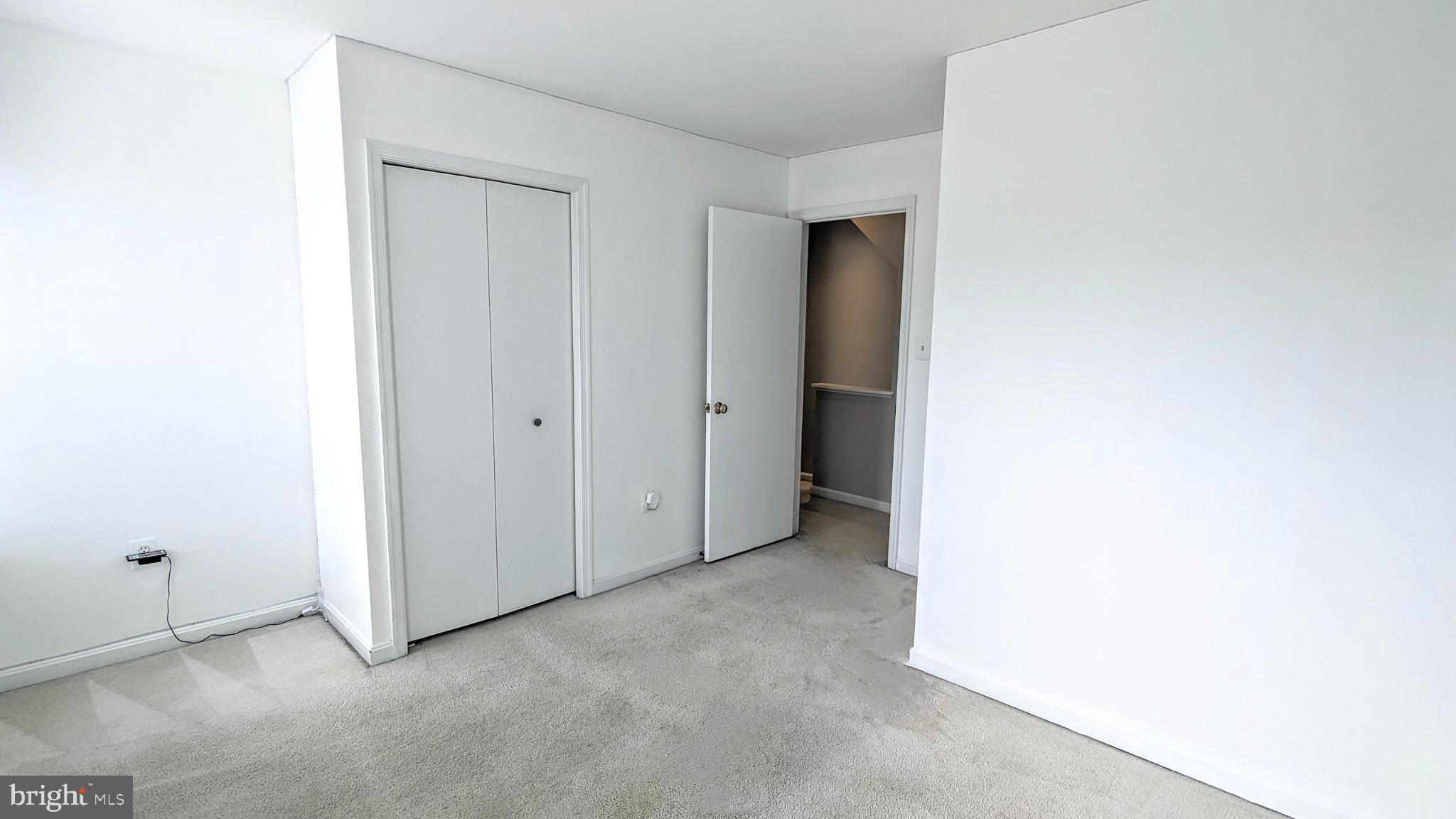 MILL CROSSING - Residential Lease