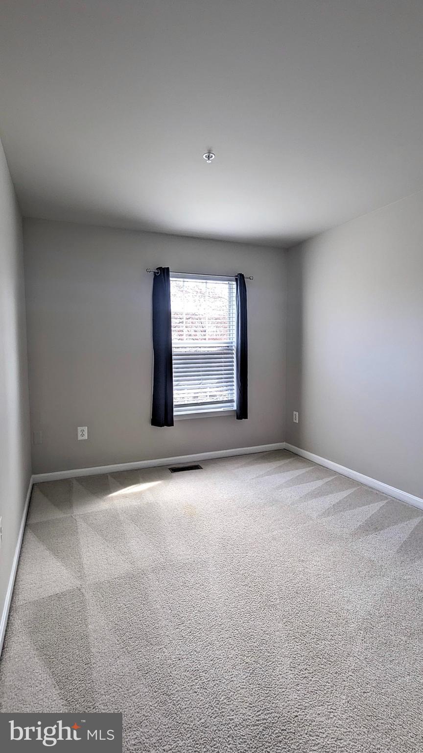 MILL CROSSING - Residential Lease