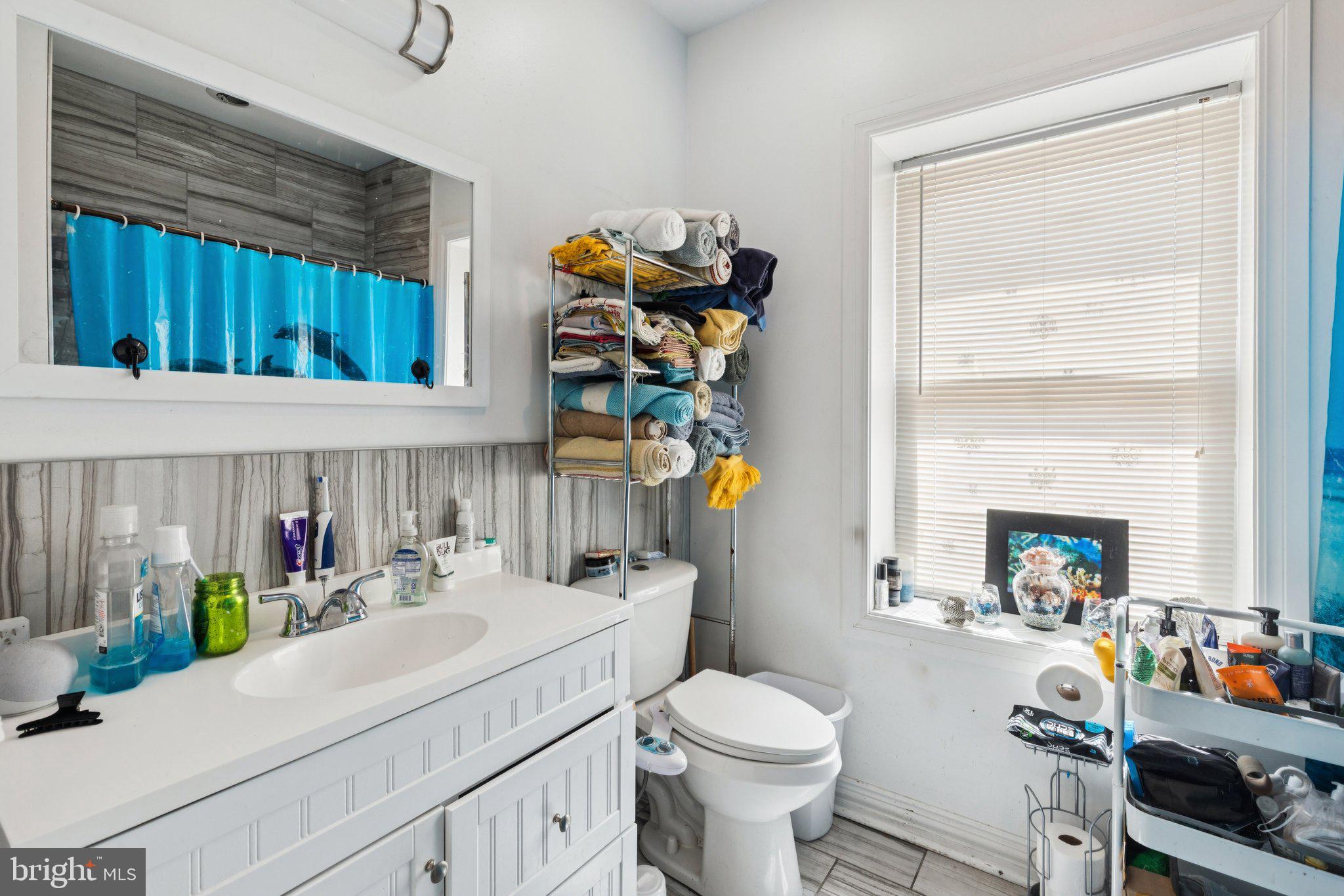 POINT BREEZE - Residential Income