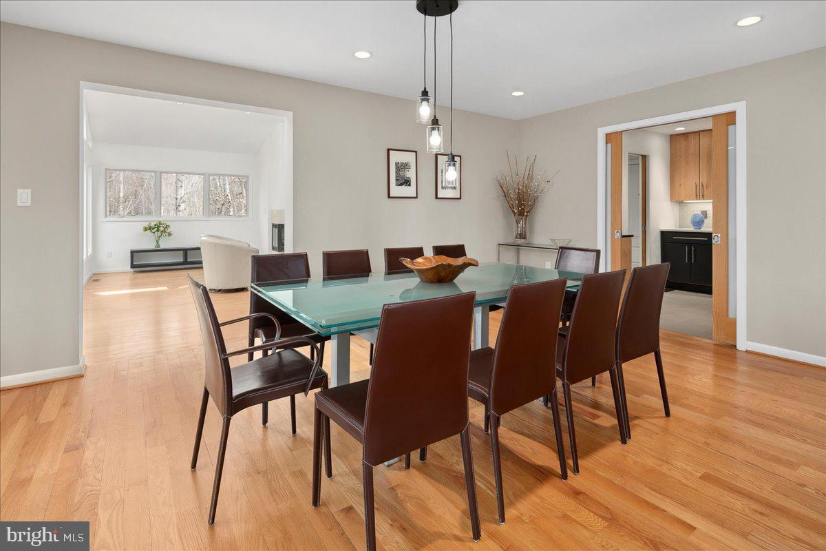 WILLOWBROOK - Residential