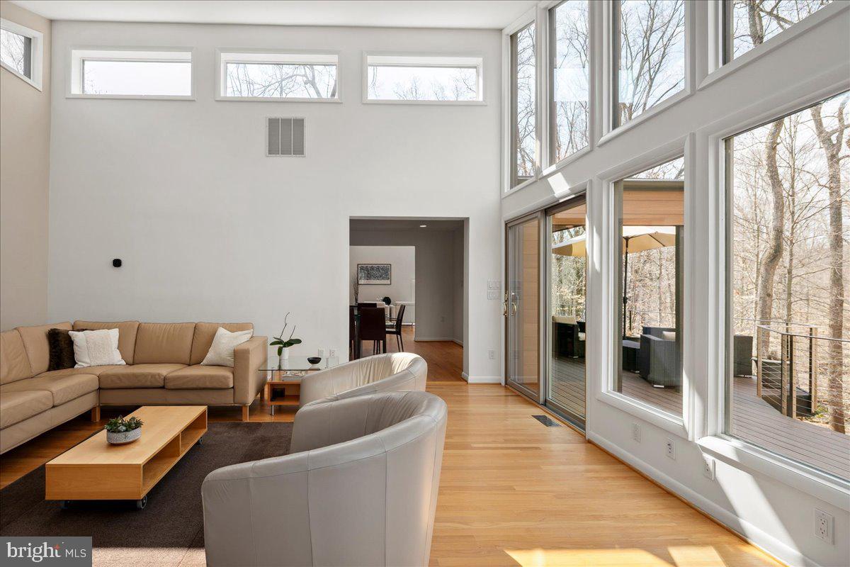 WILLOWBROOK - Residential