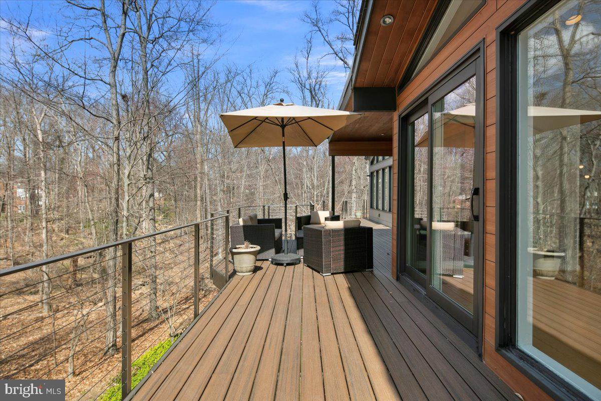 WILLOWBROOK - Residential