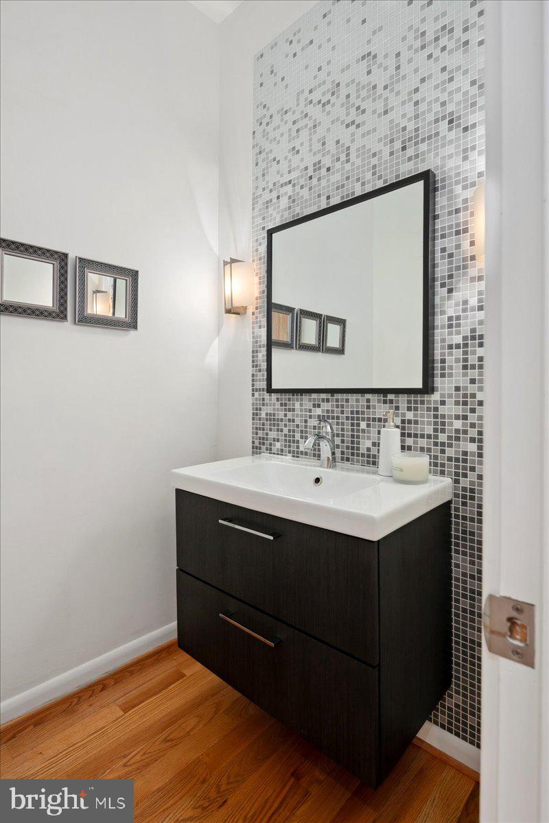 WILLOWBROOK - Residential