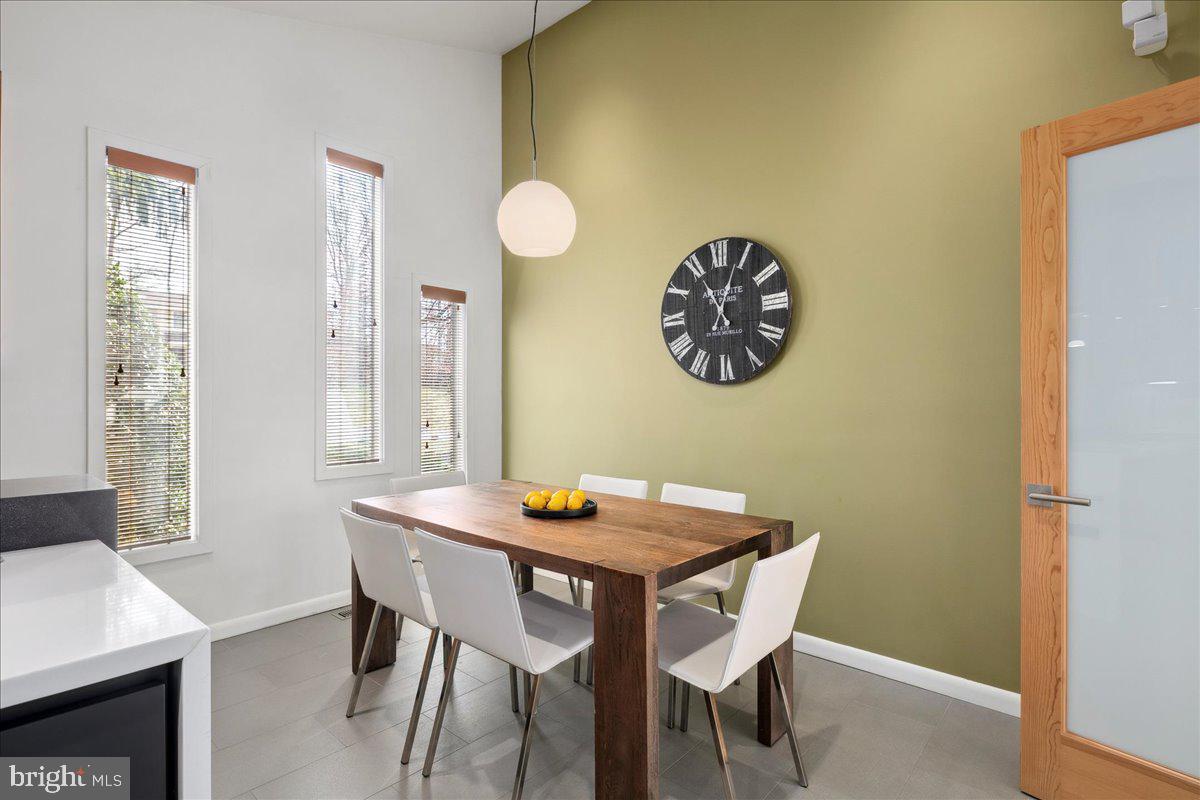 WILLOWBROOK - Residential