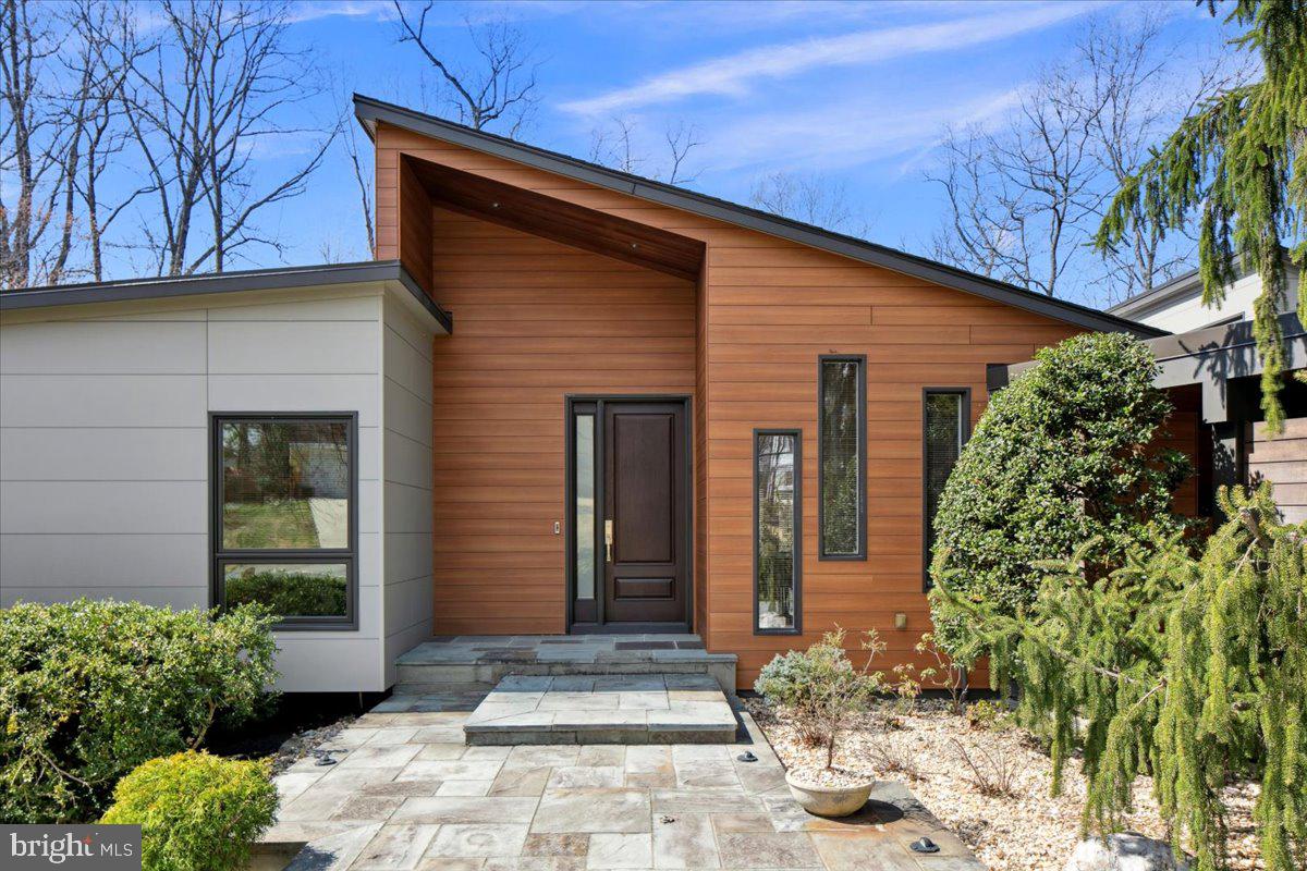 WILLOWBROOK - Residential