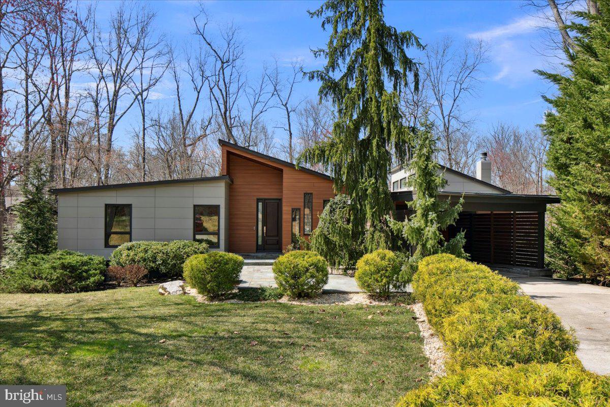 WILLOWBROOK - Residential