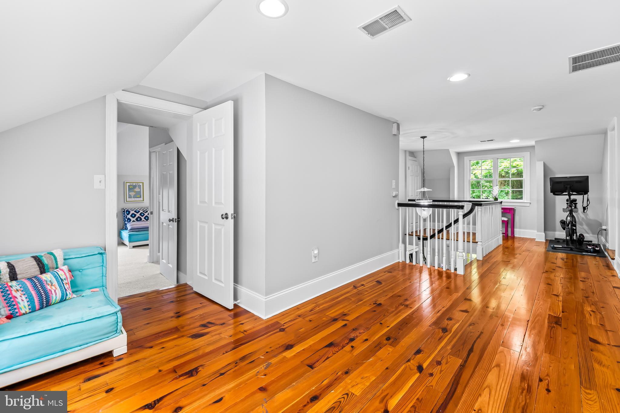 GREENSPRING VALLEY - Residential