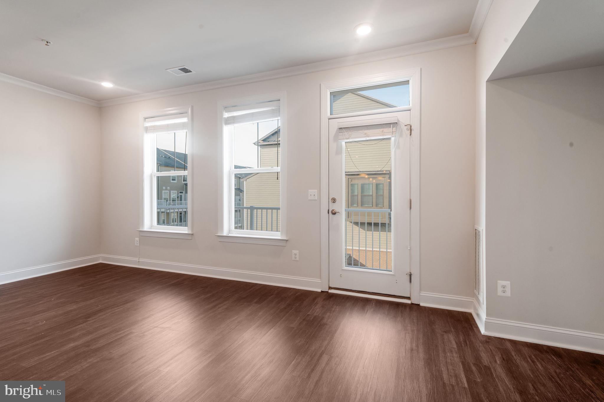 LOUDOUN COUNTY - Residential