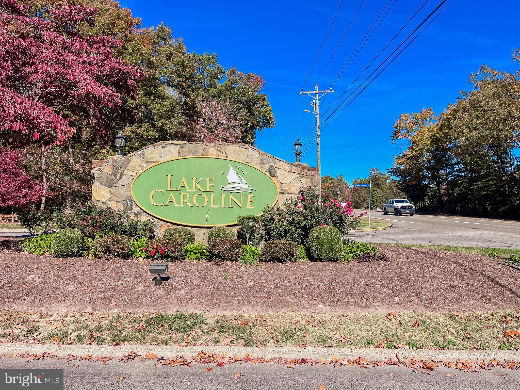 LAKE CAROLINE - Residential Lease
