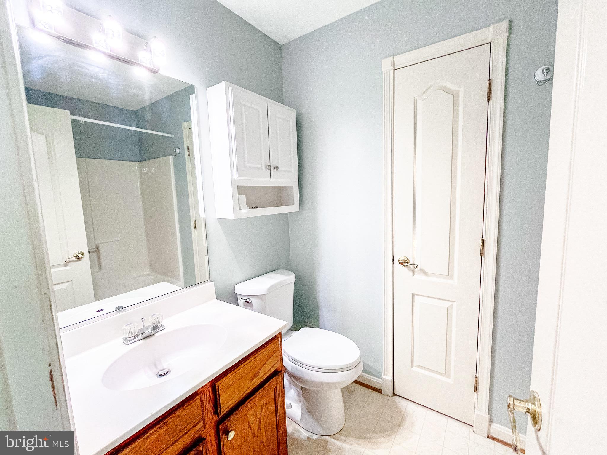 LAKE CAROLINE - Residential Lease