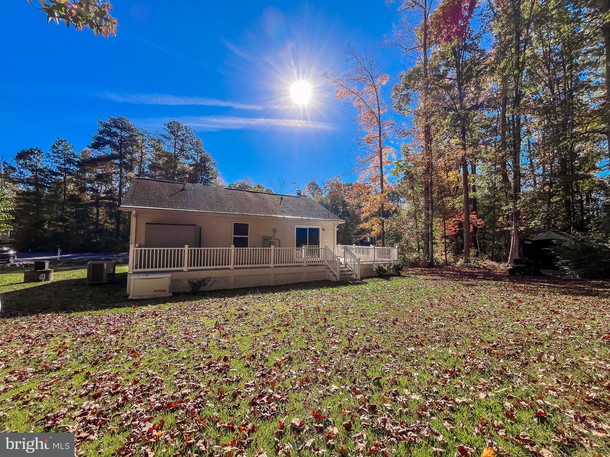 LAKE CAROLINE - Residential Lease