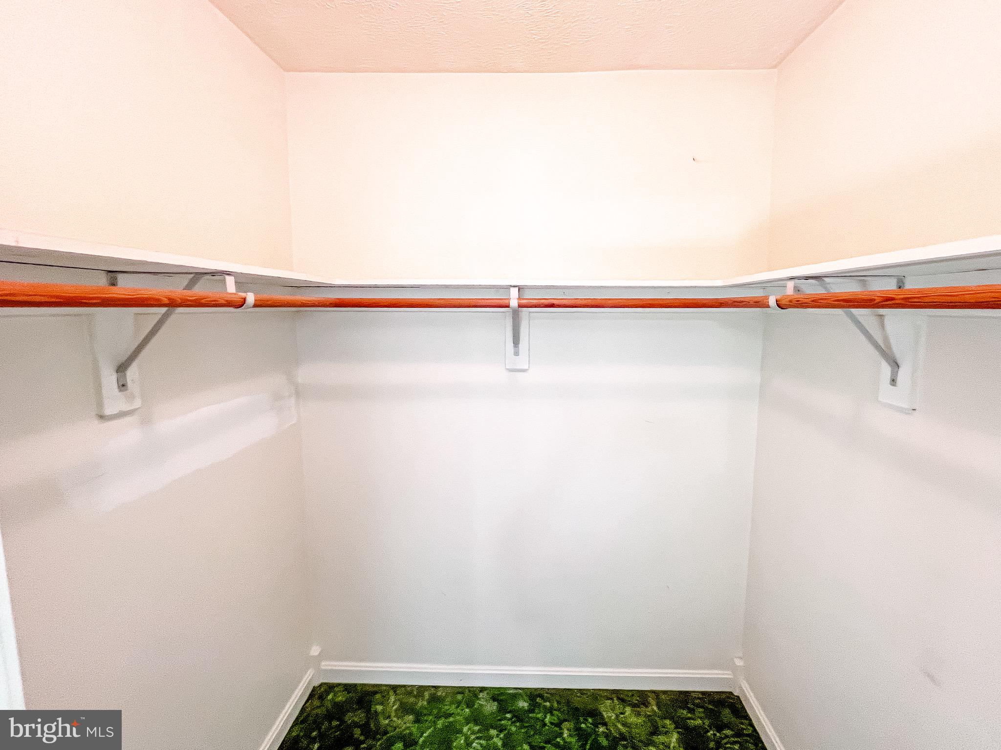 LAKE CAROLINE - Residential Lease