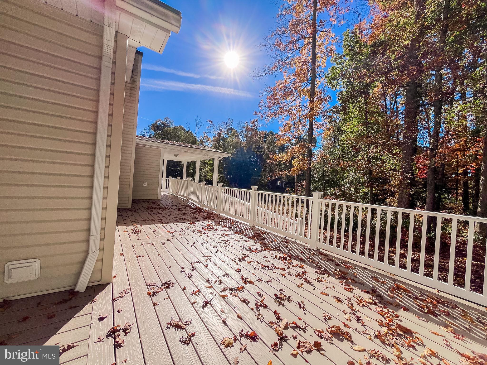 LAKE CAROLINE - Residential Lease