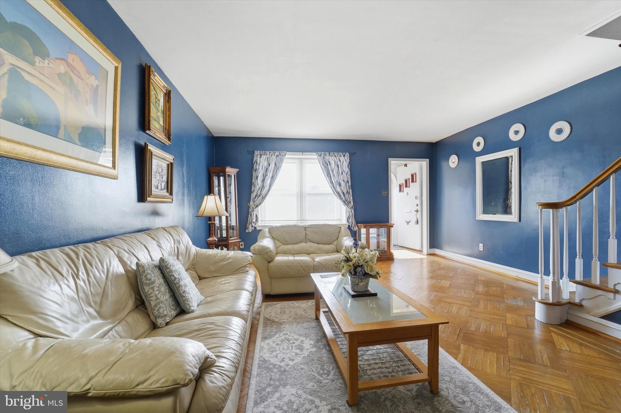 CASTOR GARDENS - Residential