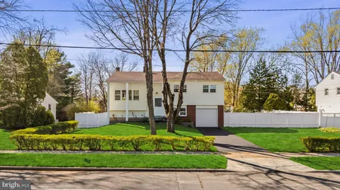 641 Ydv-Ham Square, Hamilton, NJ 08691 - MLS#: NJME2075220